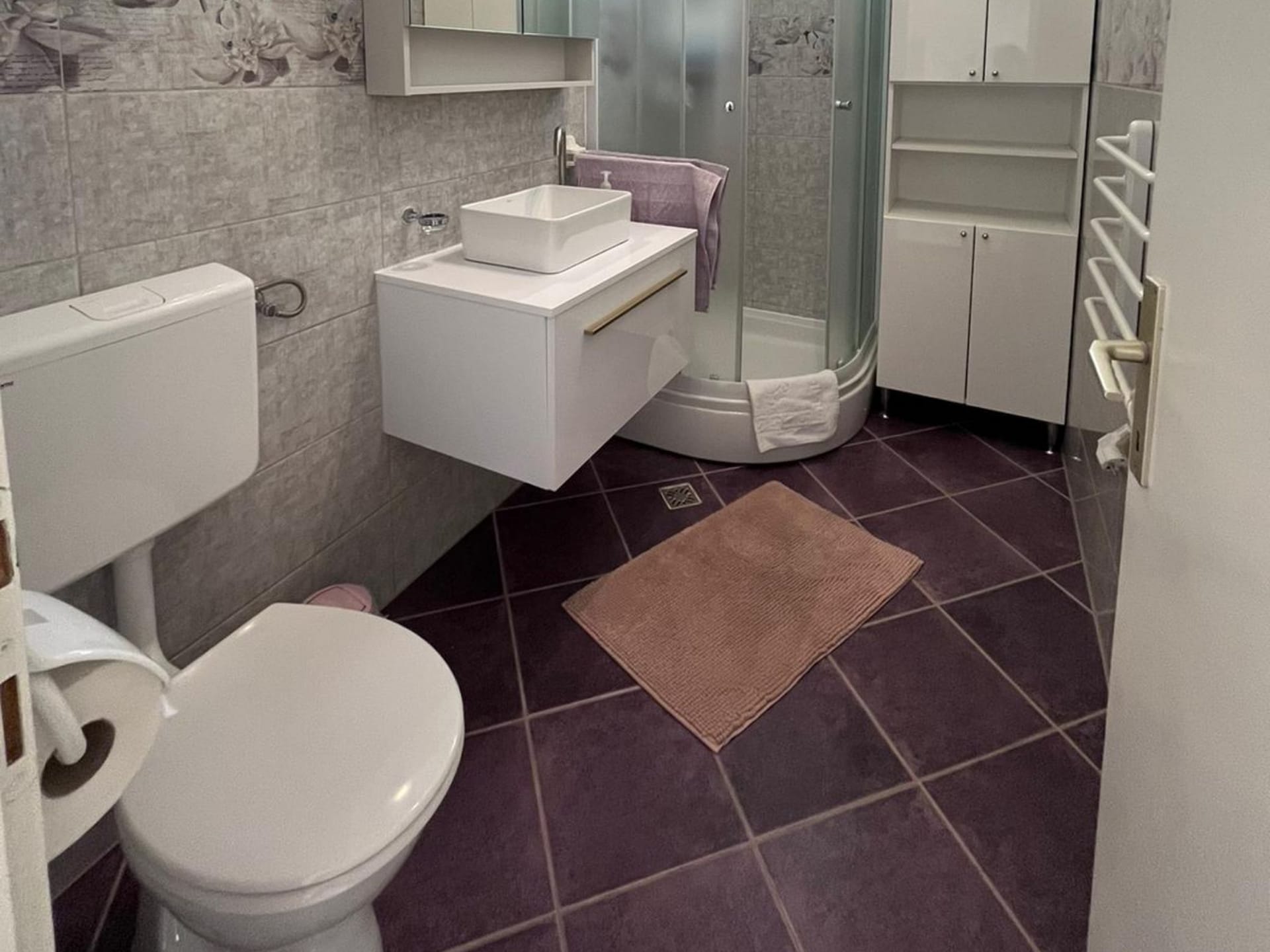 Op 300 m van het strand: Comfortabel appartement in Jelsa · 4 pers. - foto 15