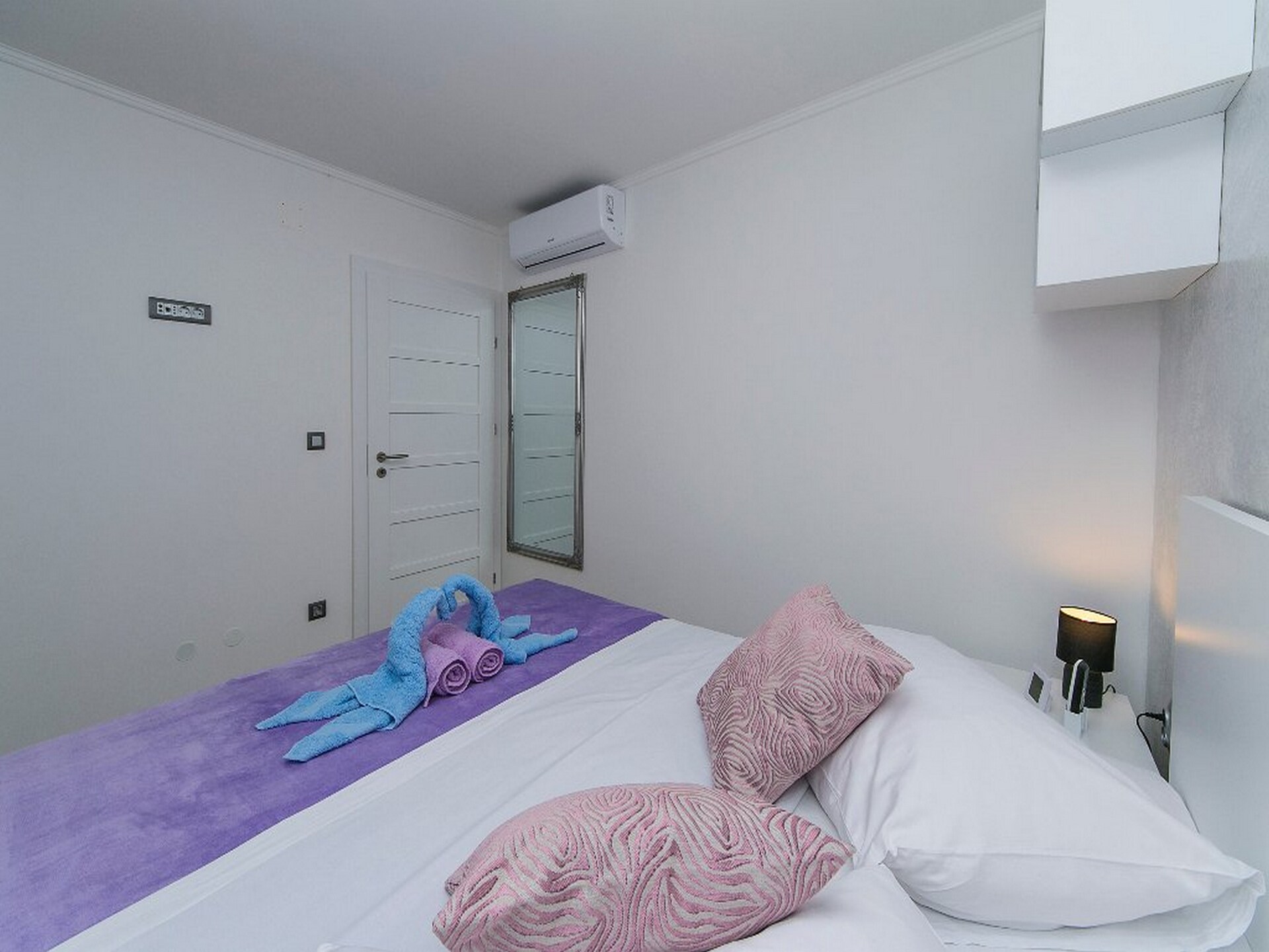 Licht appartement met terras in rustige baai van Brela - foto 15