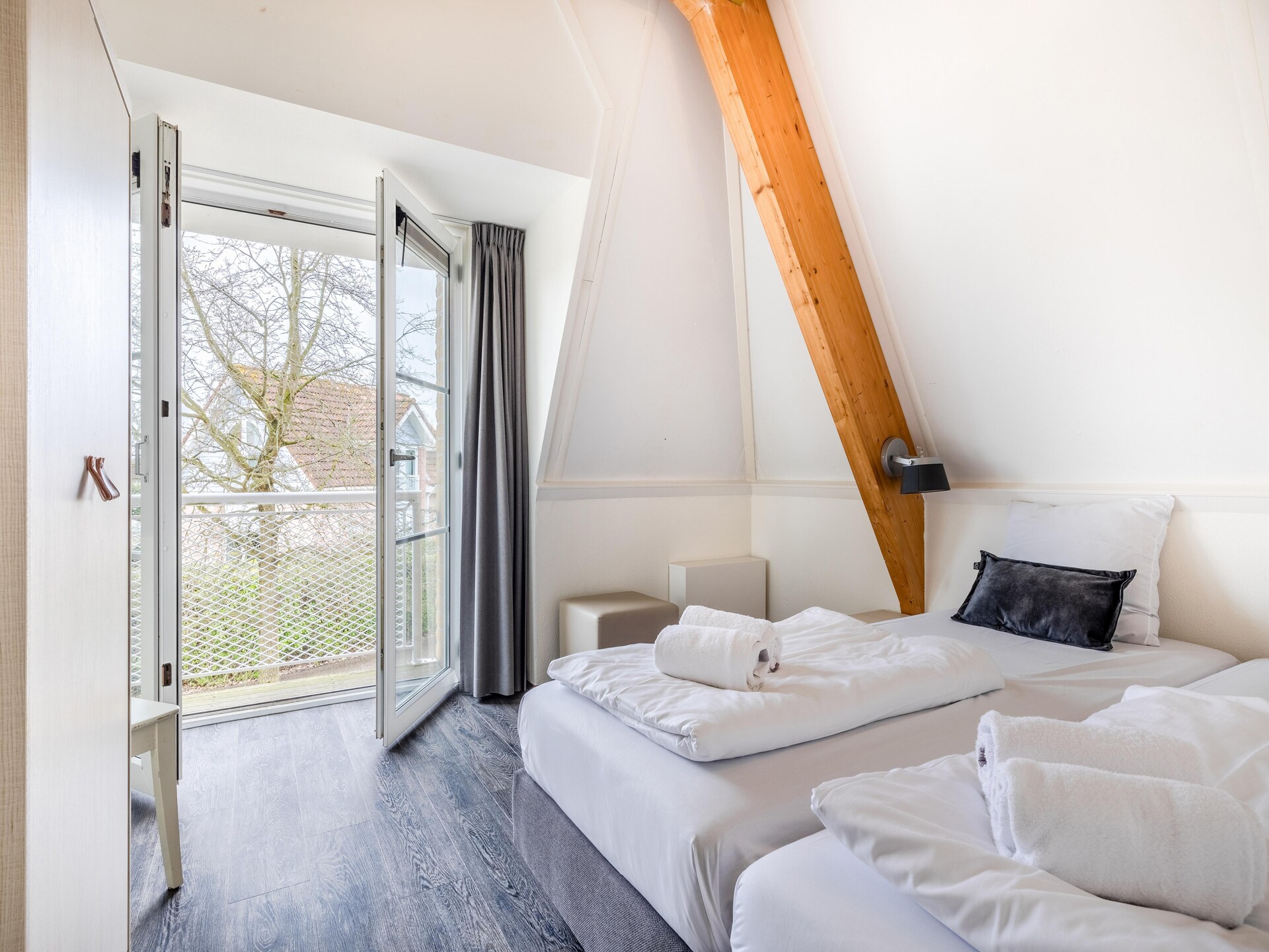 Gerenoveerde villa met sauna op 1 km van Noordzeestrand - foto 10