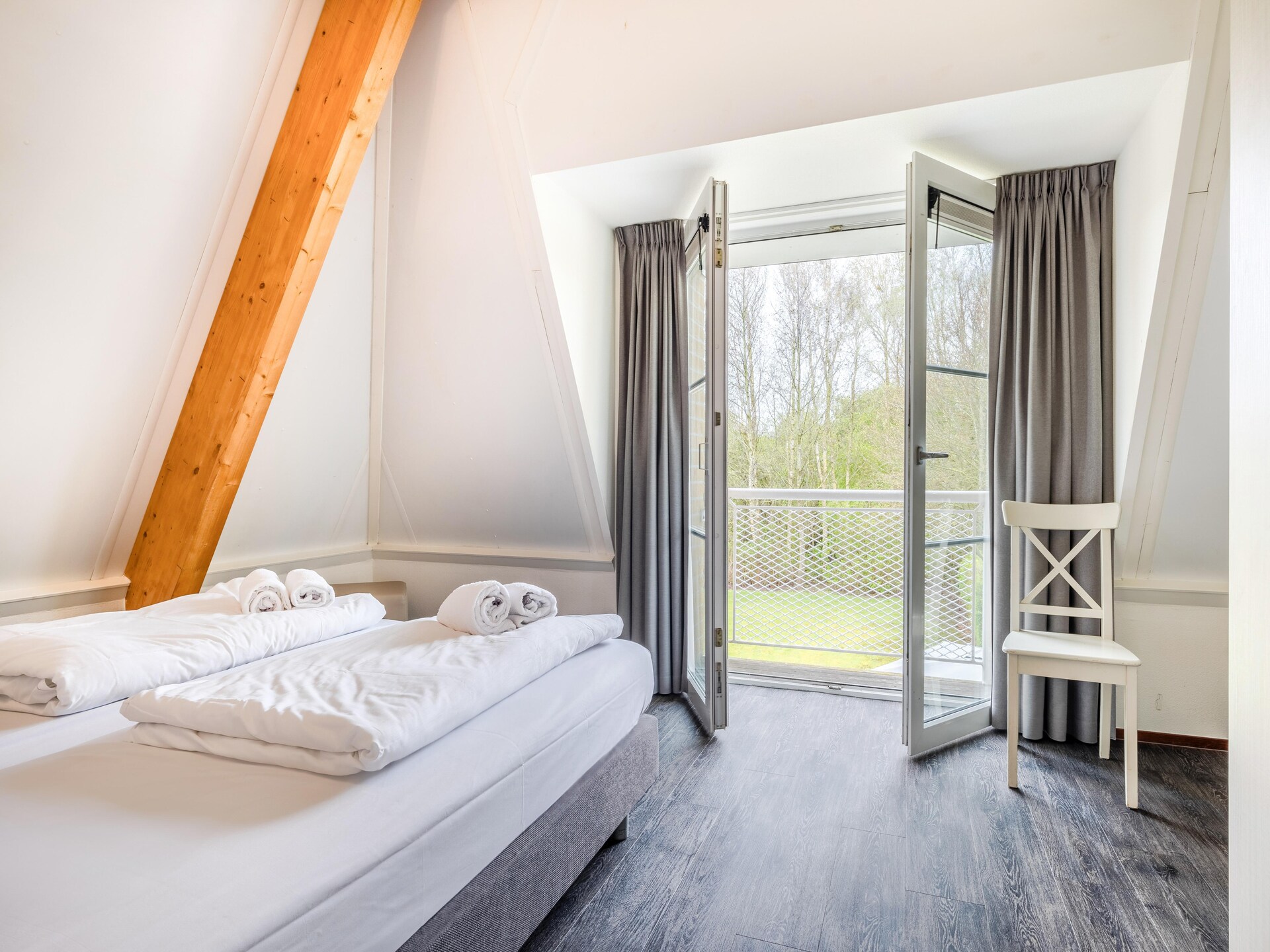 Gerenoveerde villa met sauna op 1 km van Noordzeestrand - foto 13