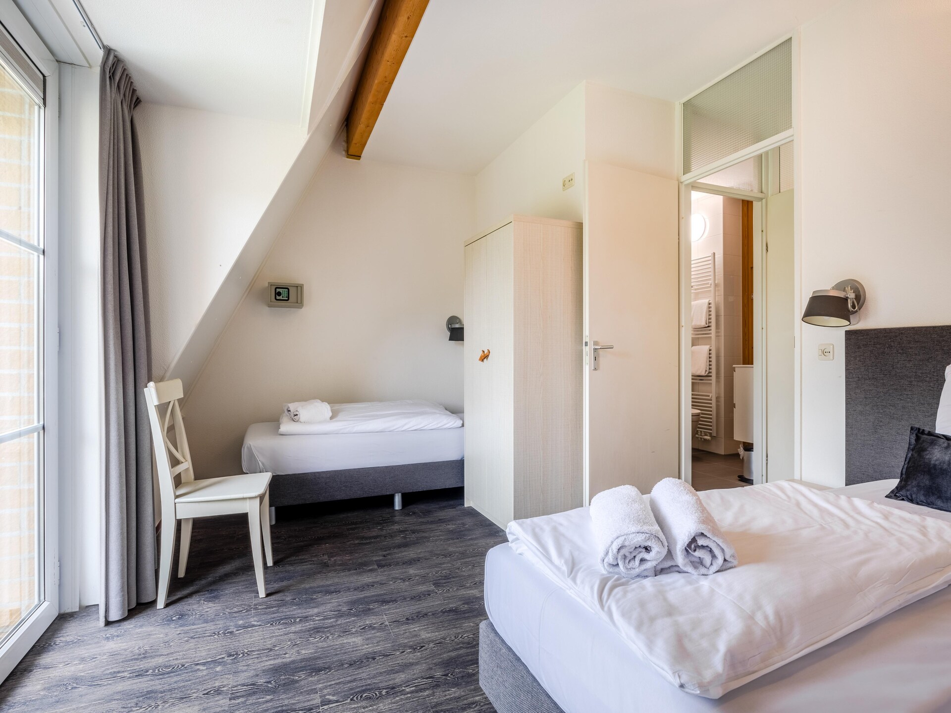 Gerenoveerde villa met sauna op 1 km van Noordzeestrand - foto 15