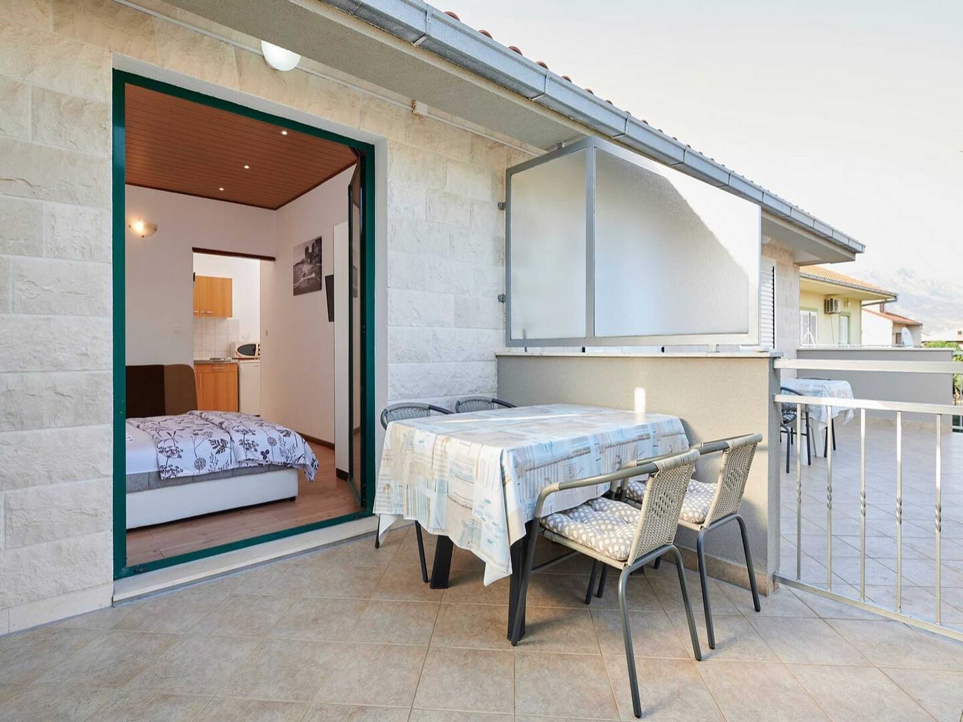 Aan het strand: Studio appartement in Kastel Stafilic voor 4 personen - foto 12