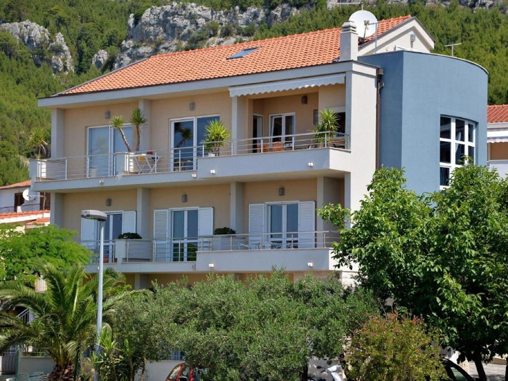 Studio met balkon op 300m van het strand in centrum Tučepi - foto 9