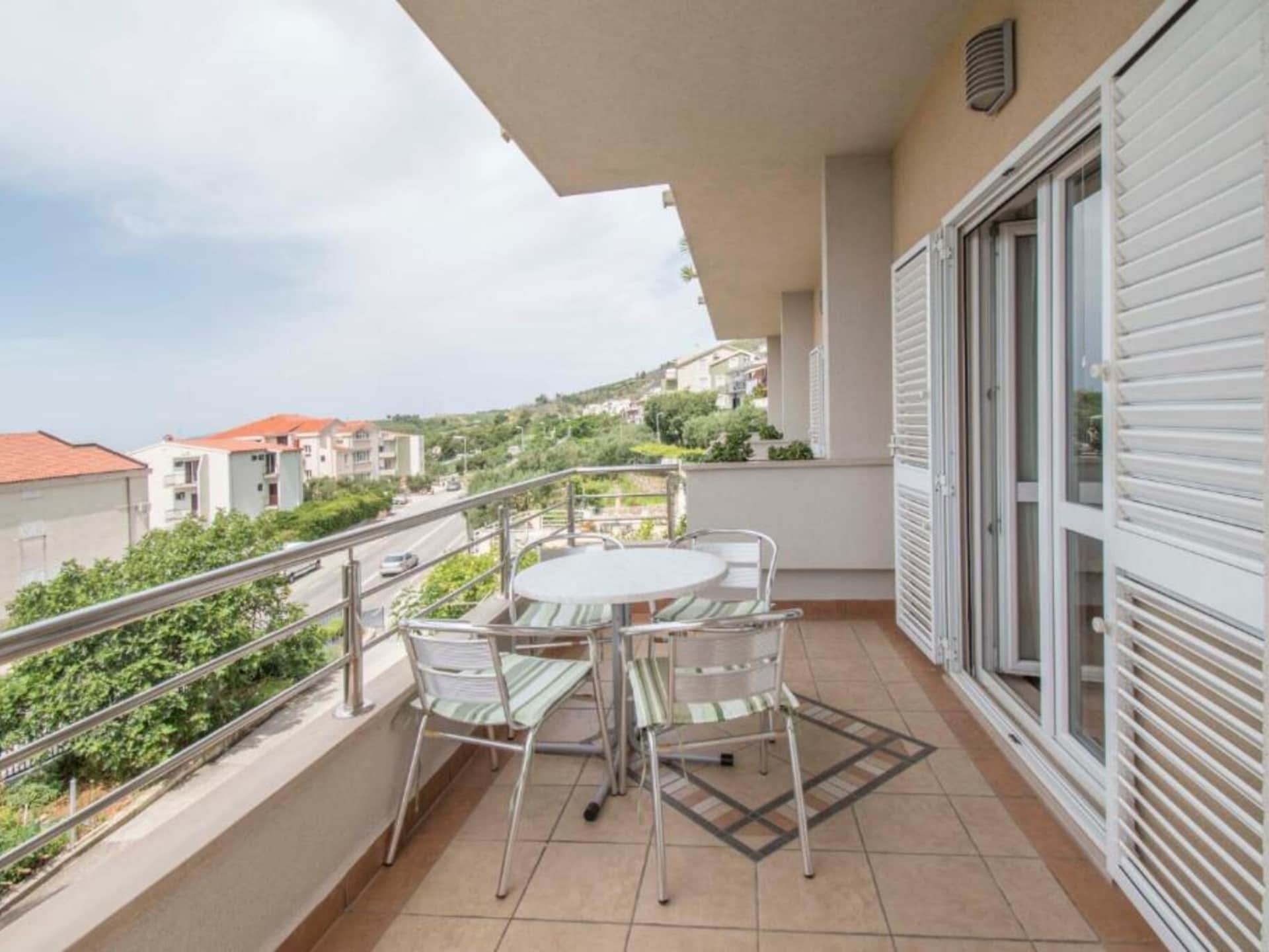 Op 300 m van het strand: appartement met zeezicht in Tucepi - foto 8