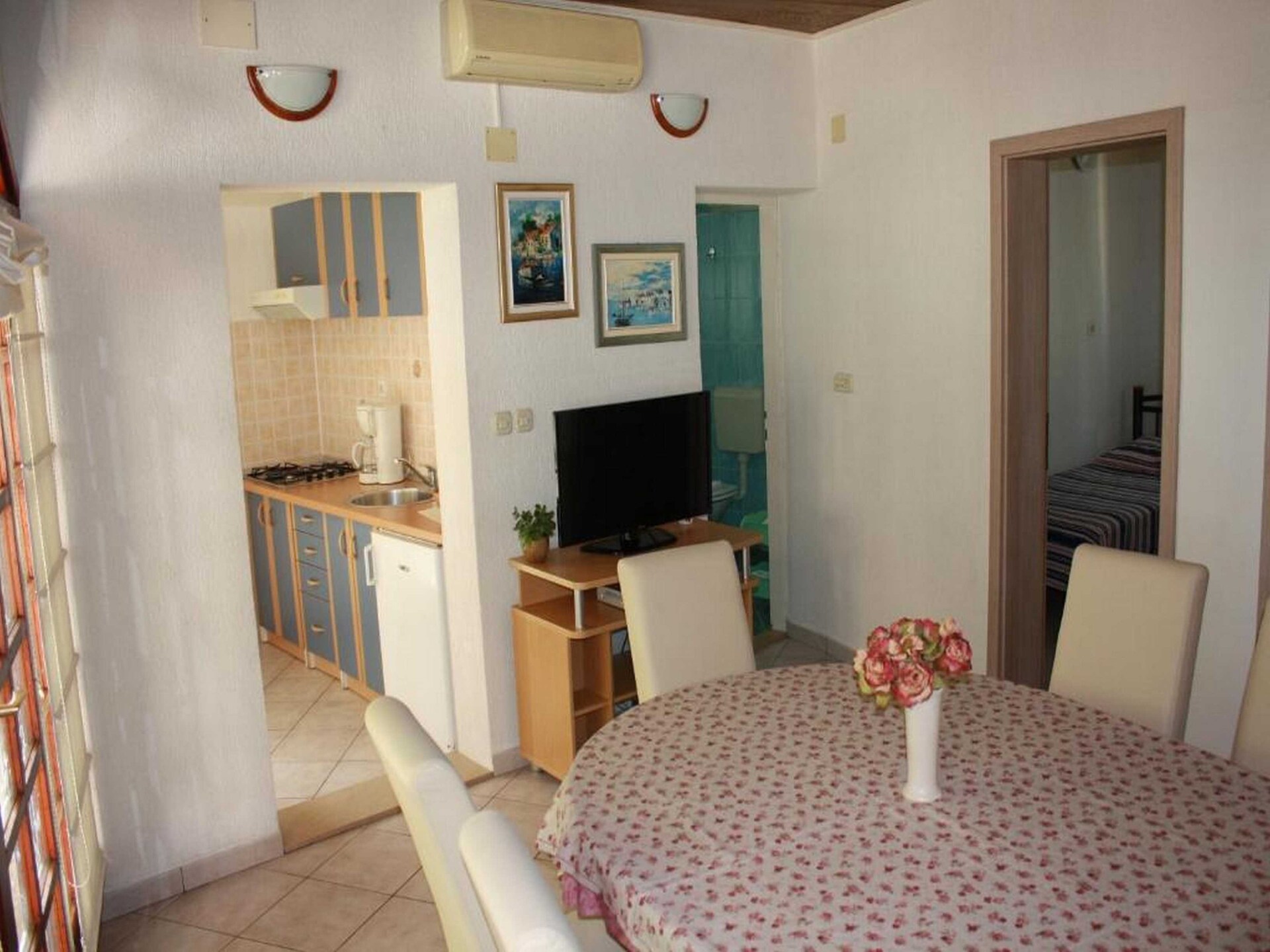 Sfeervolle bungalow voor 5 personen, op 200 meter van het strand in Bol - foto 6