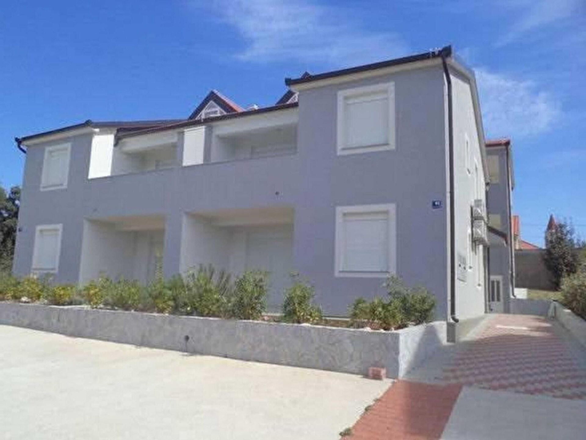 Rustiek appartement aan zee op Ugljan met balkon en uitzicht - foto 9