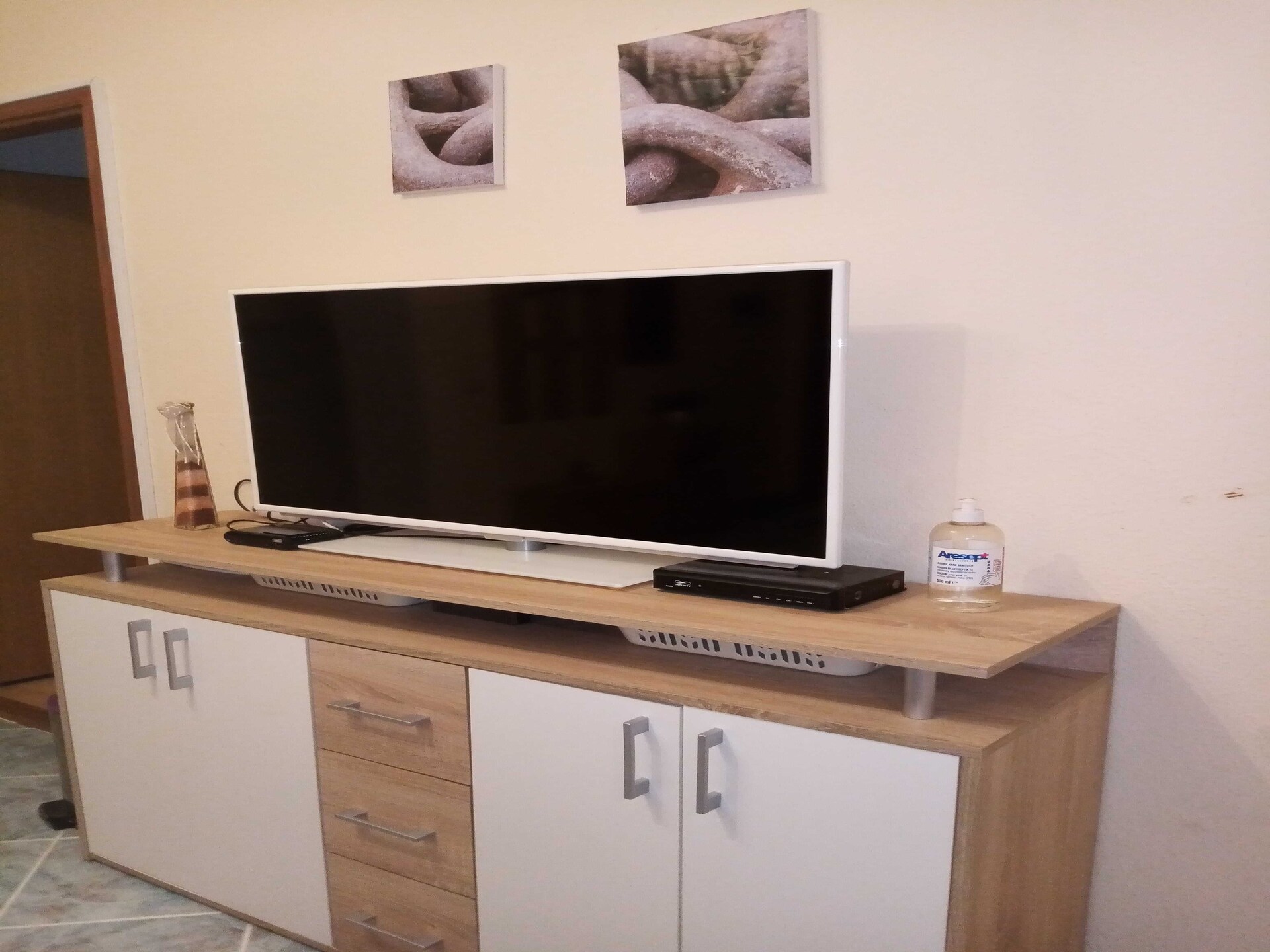 Ruim appartement in Biograd na Moru met terras, 500m van het strand - foto 9