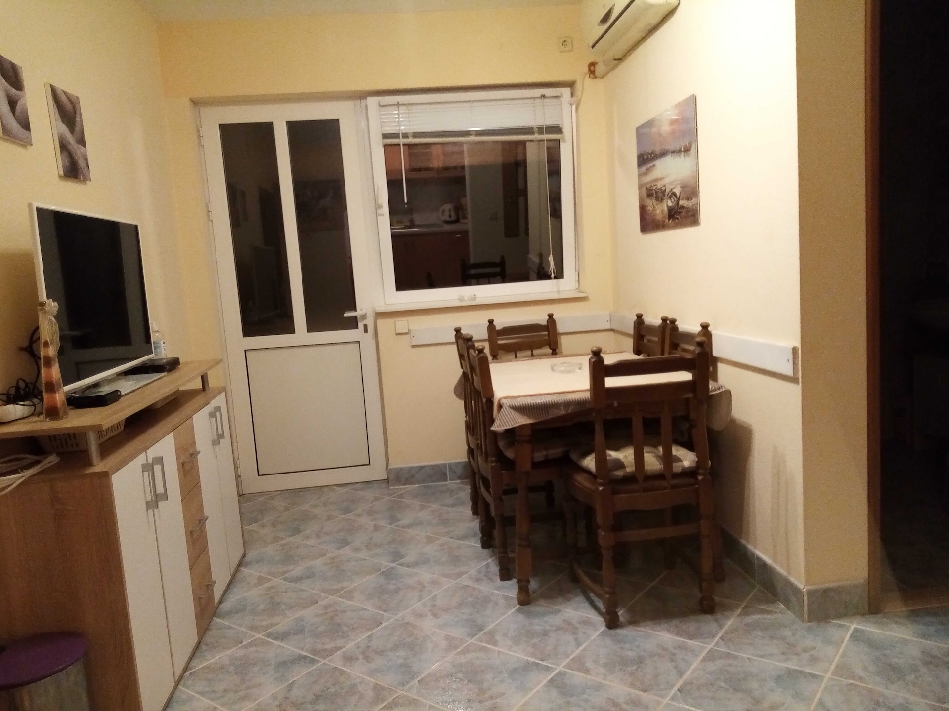 Ruim appartement in Biograd na Moru met terras, 500m van het strand - foto 34