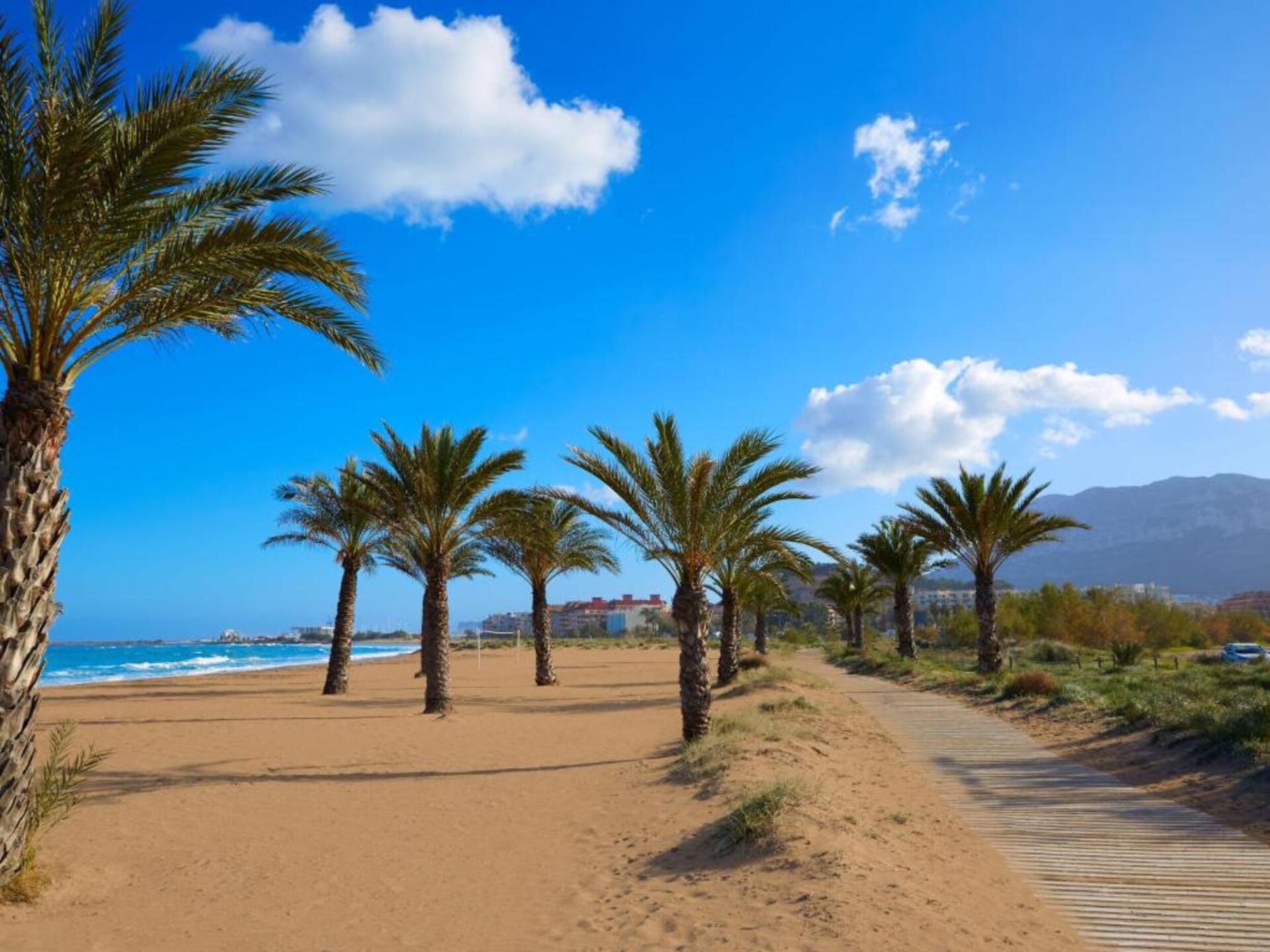 Vrijstaande bungalow met tuin nabij zee in Denia - foto 34