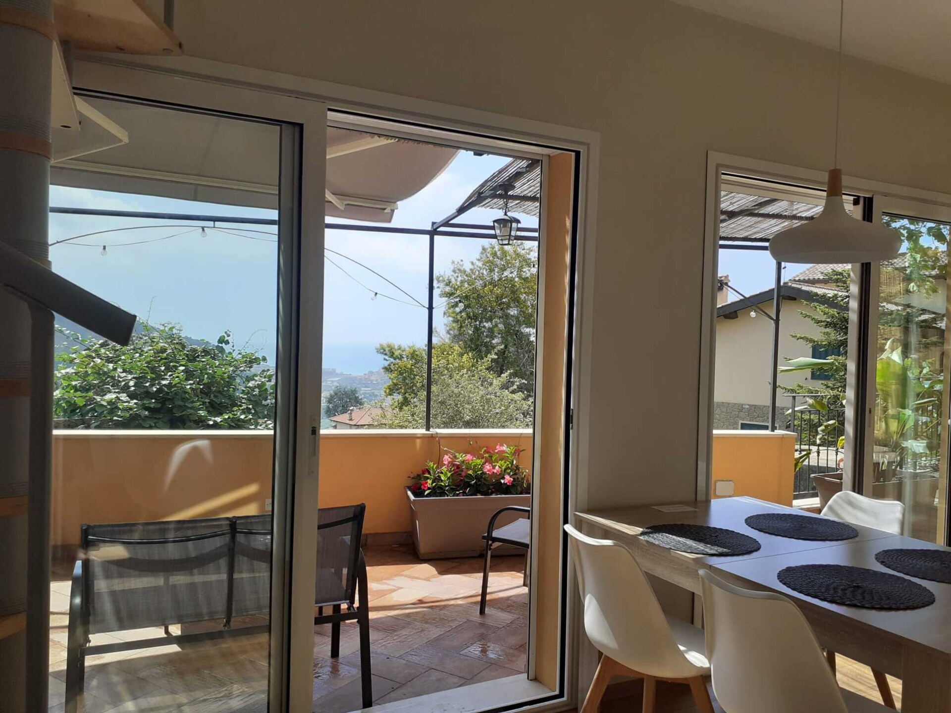 Modern vakantiehuis Casa Ciappin in Ventimiglia met zeezicht - foto 36