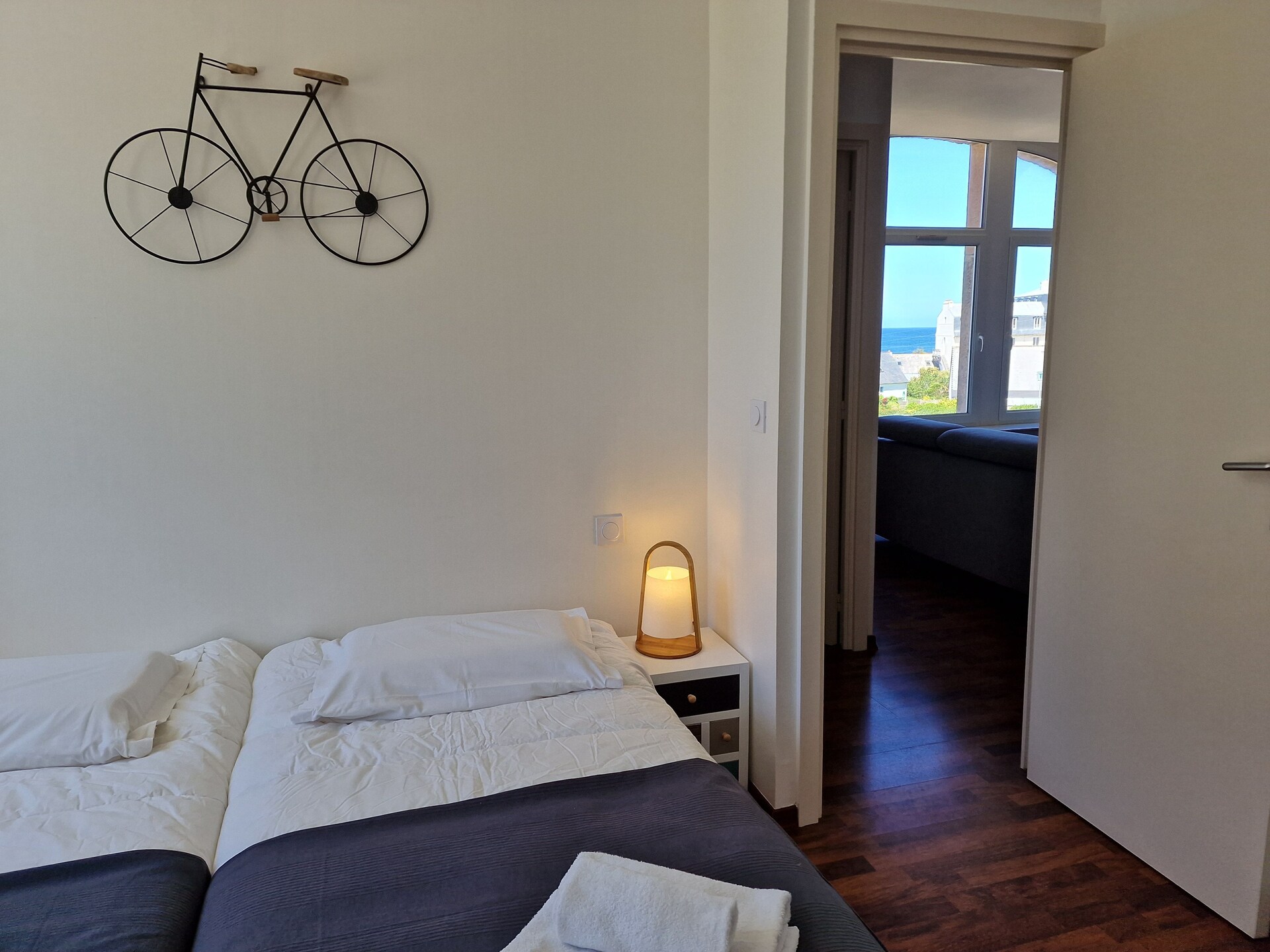 Licht appartement met zeezicht op de heuvels van Primel, vlakbij het strand - foto 10