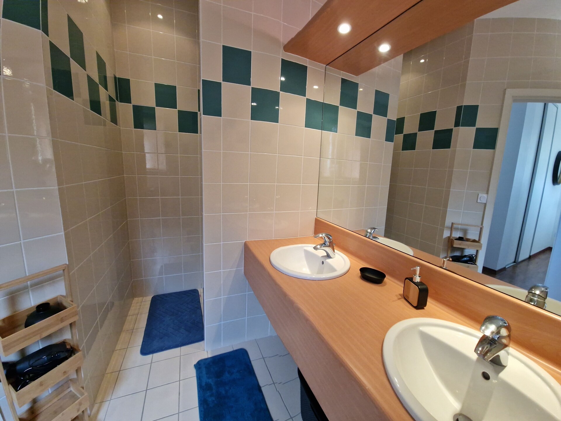 Licht appartement met zeezicht op de heuvels van Primel, vlakbij het strand - foto 12