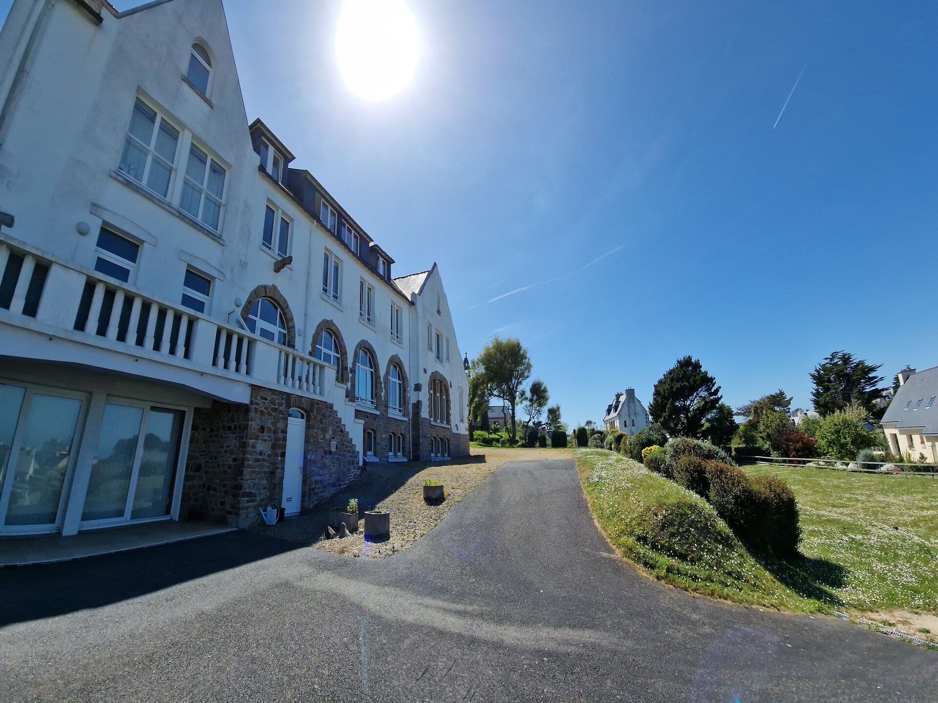 Licht appartement met zeezicht op de heuvels van Primel, vlakbij het strand - foto 18