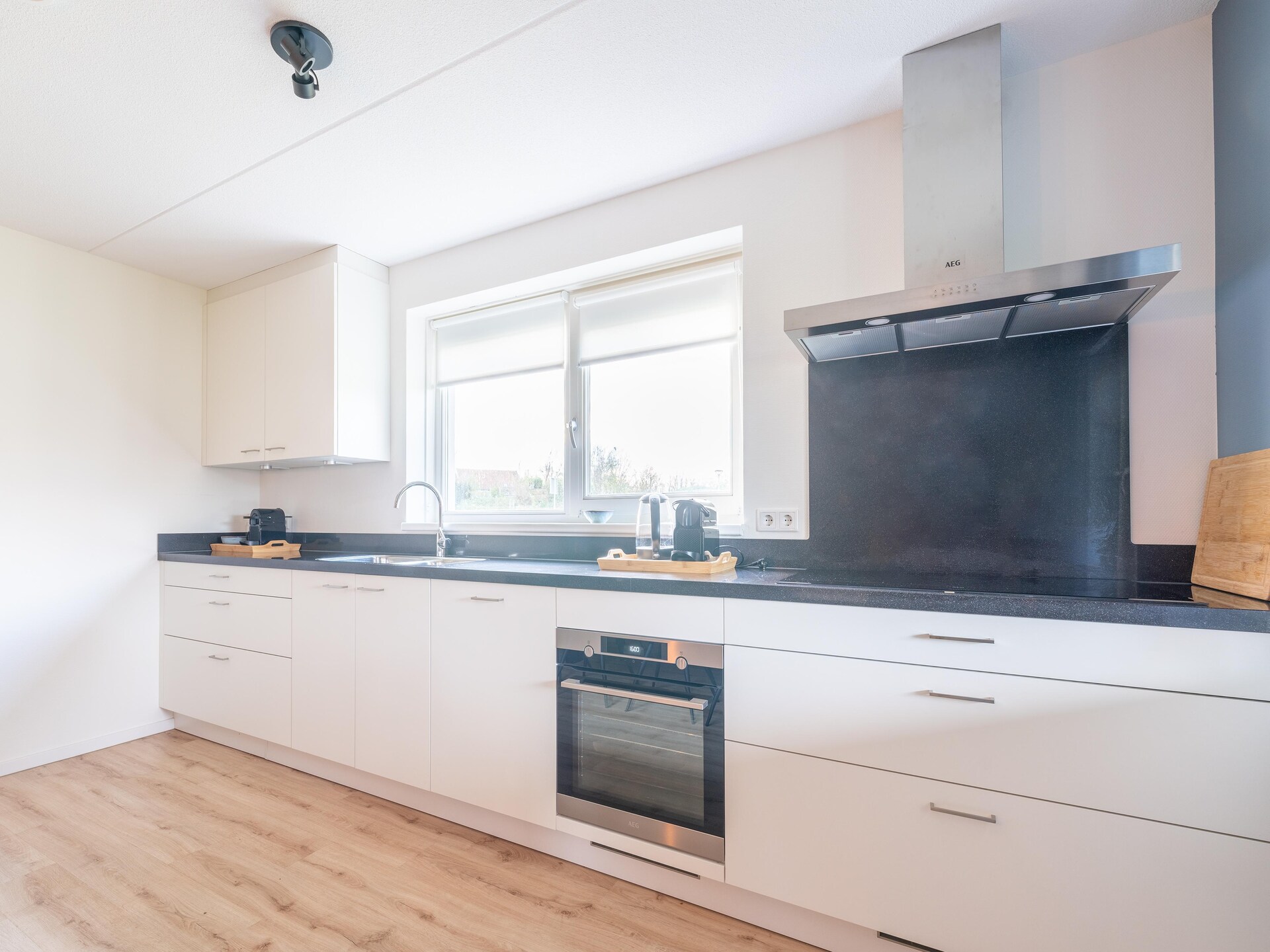 De Ooievaar Huis NR 23: Ruim vakantiehuis voor 12 personen aan de Zeeuwse kust - foto 10