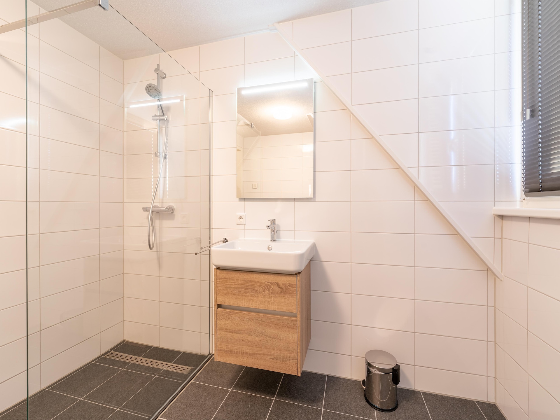 De Ooievaar Huis NR 23: Ruim vakantiehuis voor 12 personen aan de Zeeuwse kust - foto 31