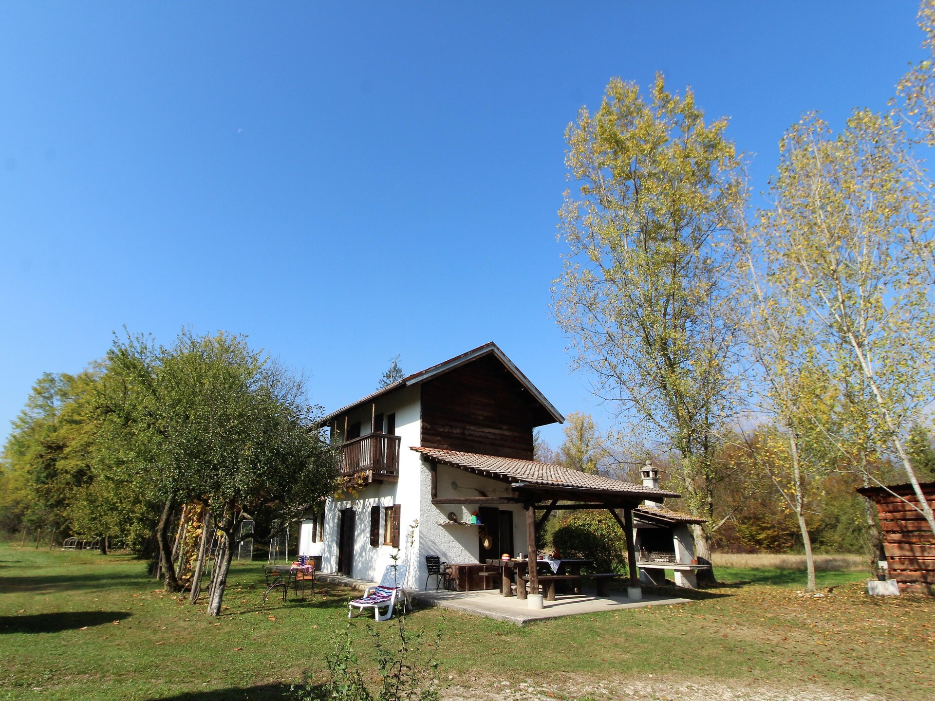 Rustiek vakantiehuis voor 4 aan de Piave met tuin en veranda in Borgo Valbelluna - foto 9