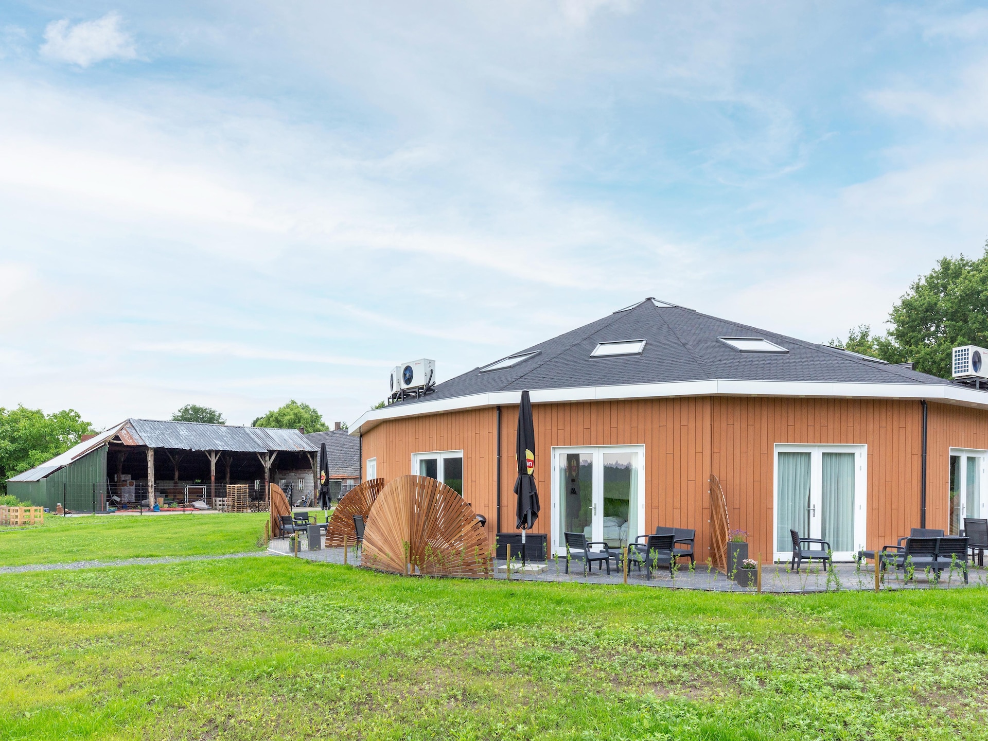 Vakantiehuis met sauna en tuin aan golfbaan in Goirle, Brabant - foto 1