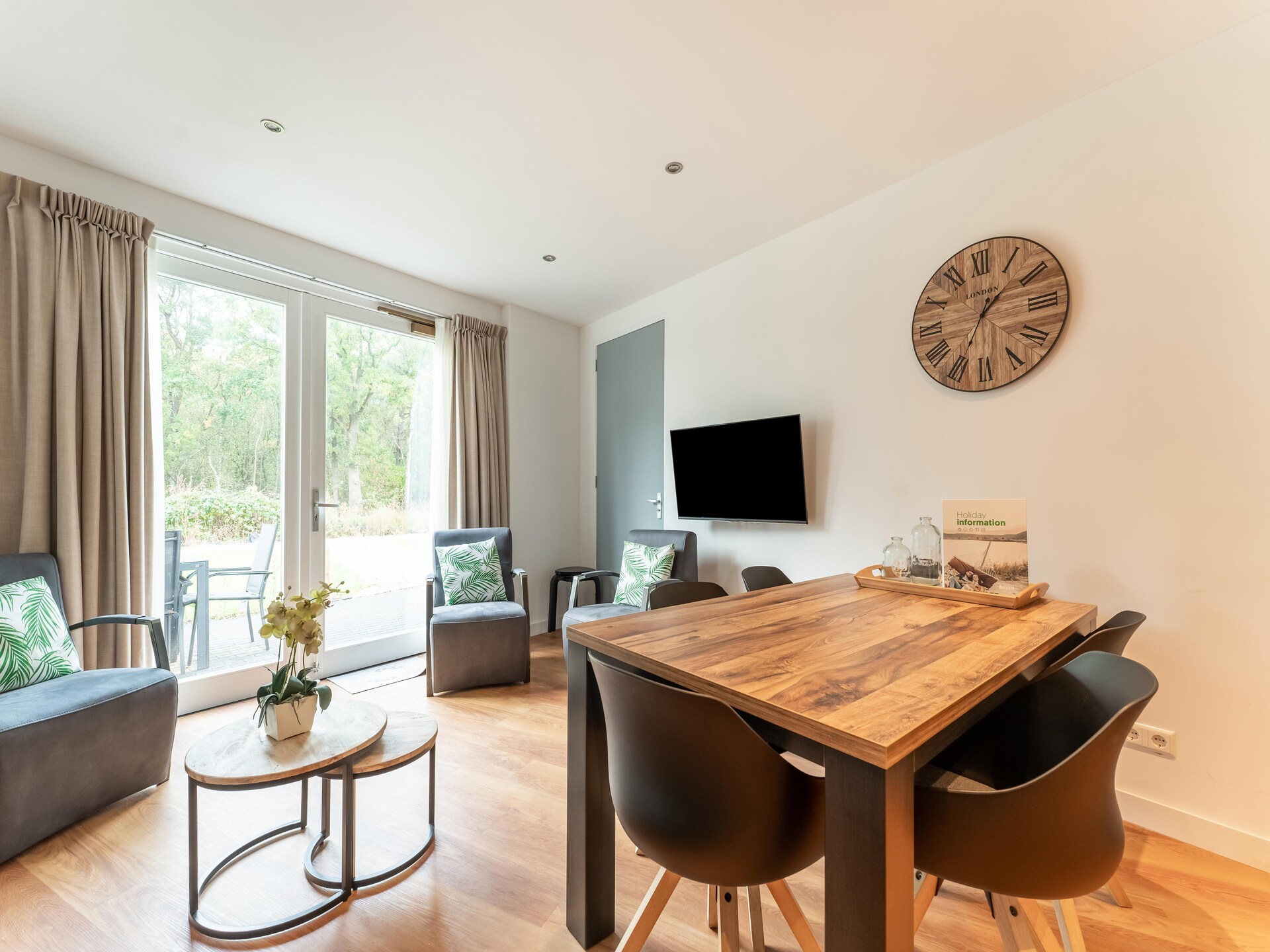 Stijlvol vakantiehuis met sauna en tuin aan bos en golfbaan in Goirle - foto 12