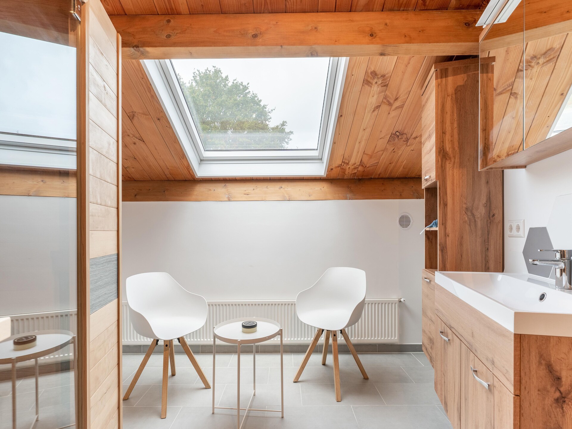 Stijlvol vakantiehuis met sauna en tuin aan bos en golfbaan in Goirle - foto 28