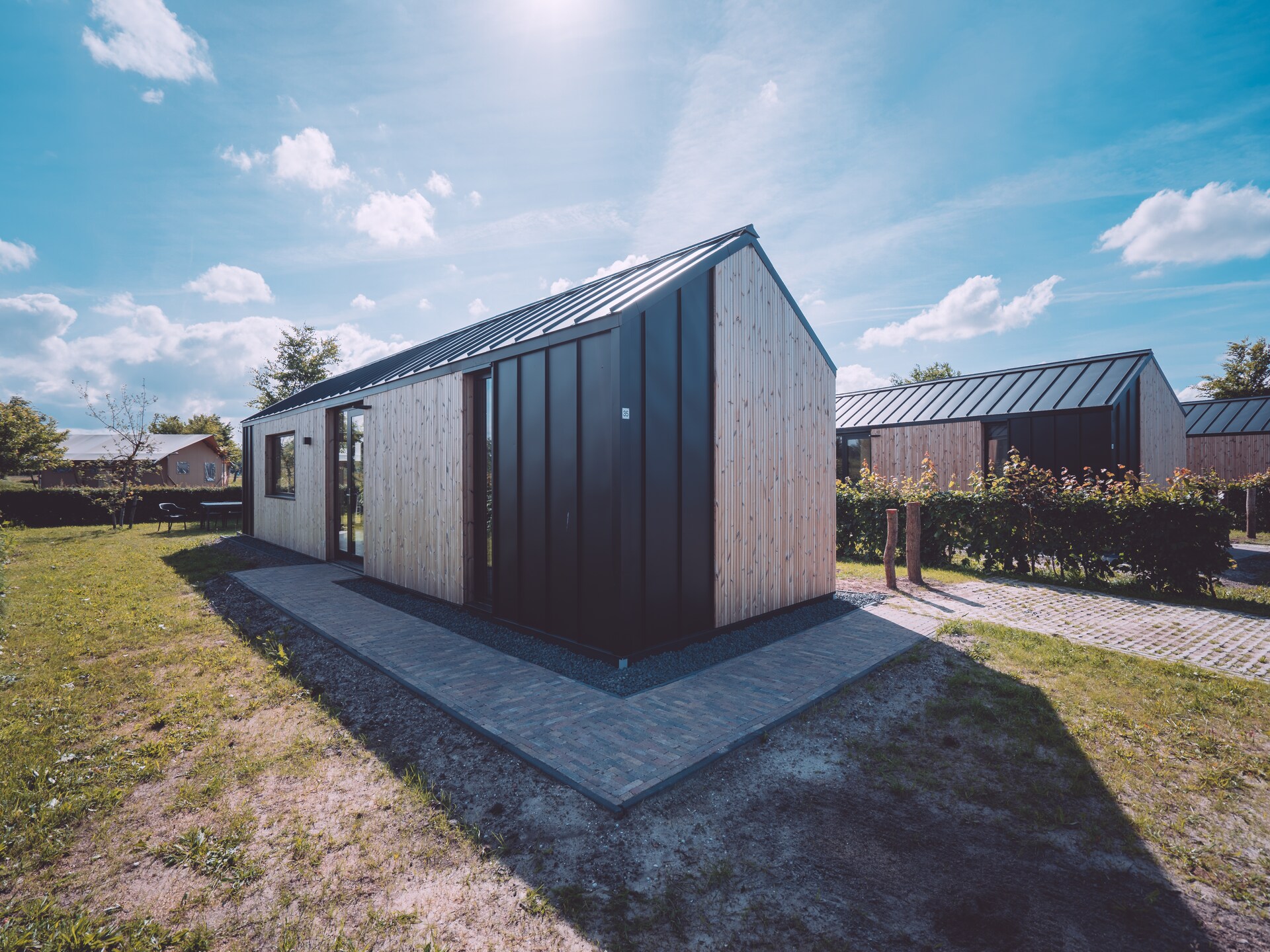 Vakantiepark Eigen Wijze 12: Luxe groepsaccommodatie met 4 chalets in Flevoland - foto 4
