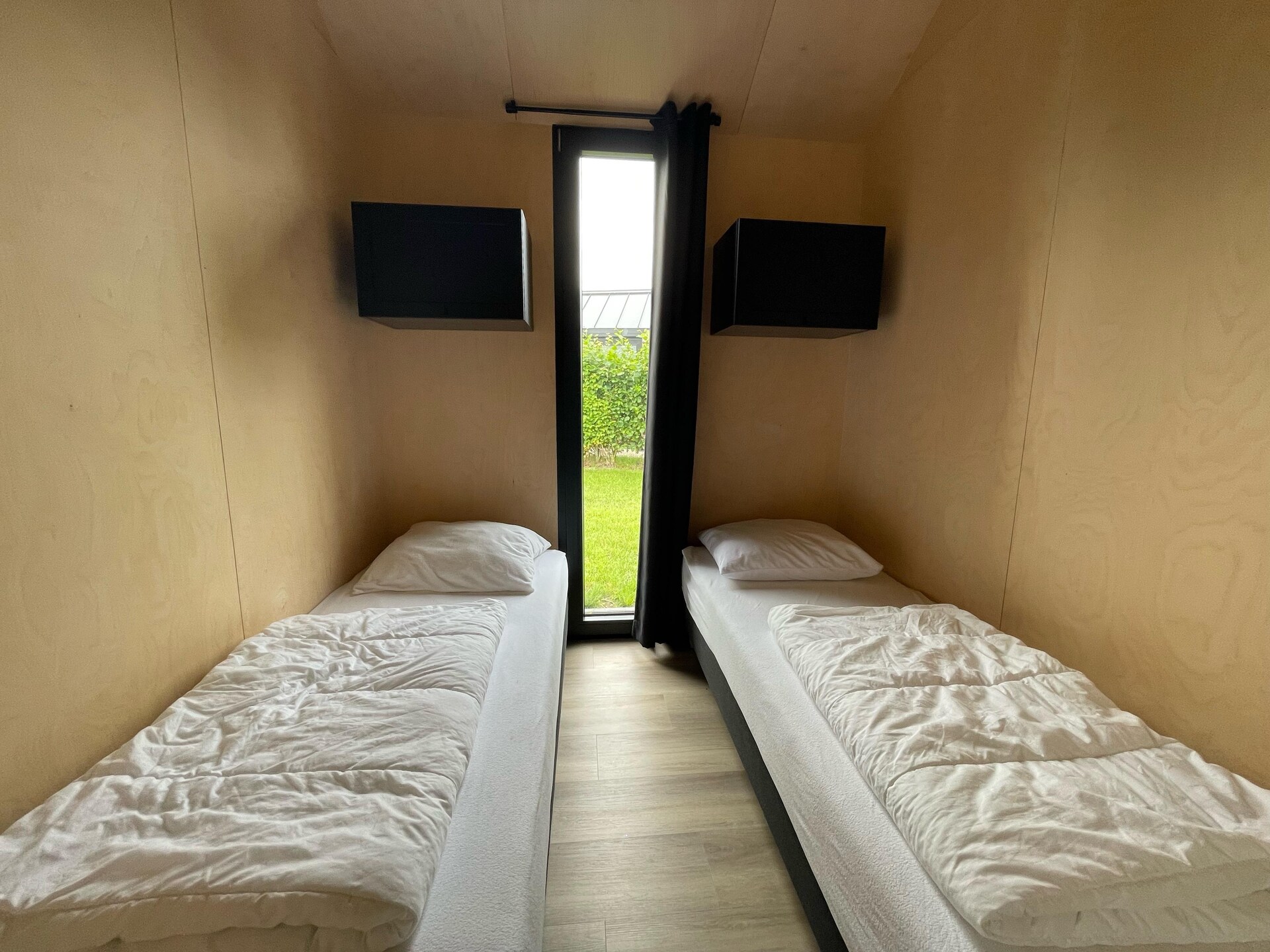Vakantiepark Eigen Wijze 12: Luxe groepsaccommodatie met 4 chalets in Flevoland - foto 6
