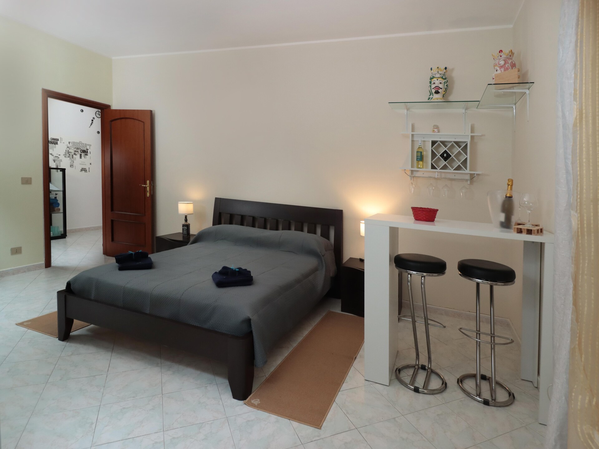 Rustiek appartement op Etna-helling met zwembad, bioscoop en tuin - foto 20