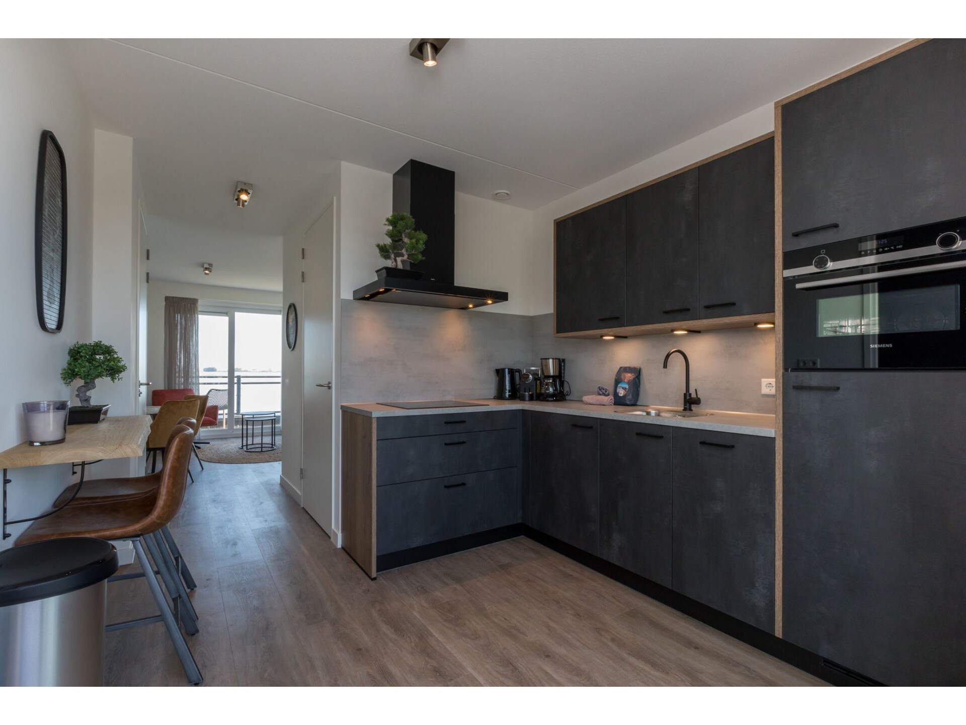 Luxe appartement met uitzicht over jachthaven en Krabbenkreek - foto 10