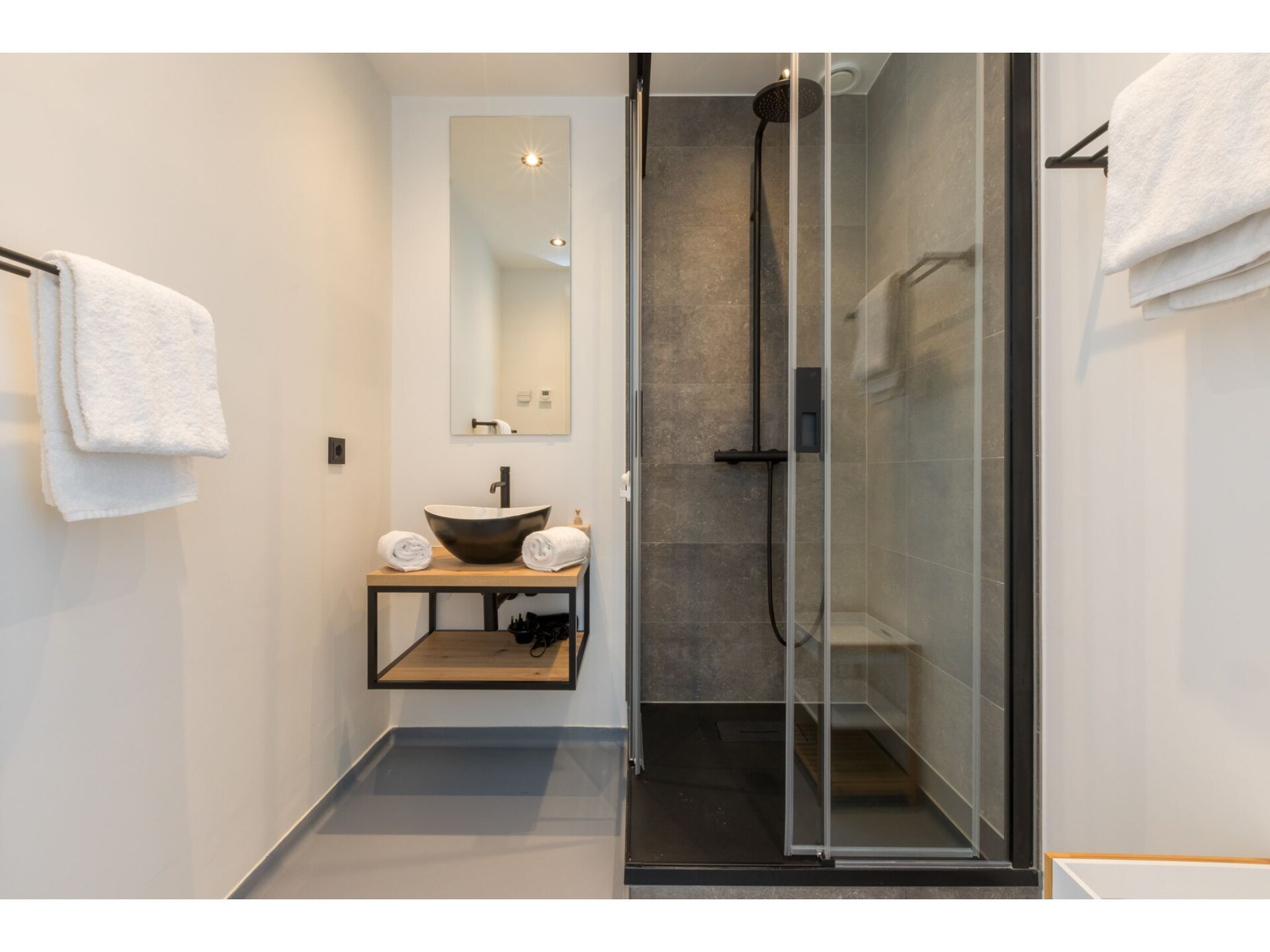 Luxe appartement met uitzicht over jachthaven en Krabbenkreek - foto 18