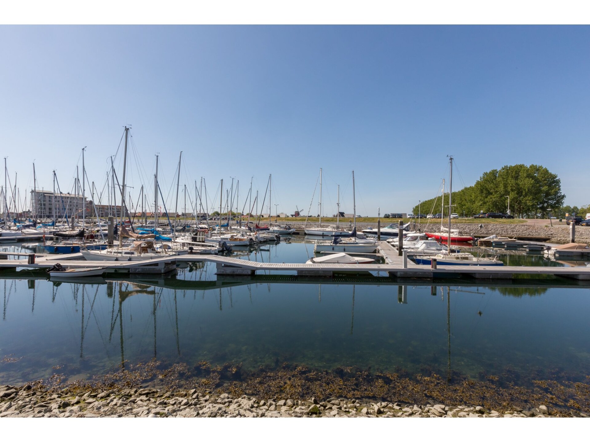 Luxe appartement met uitzicht over jachthaven en Krabbenkreek - foto 21