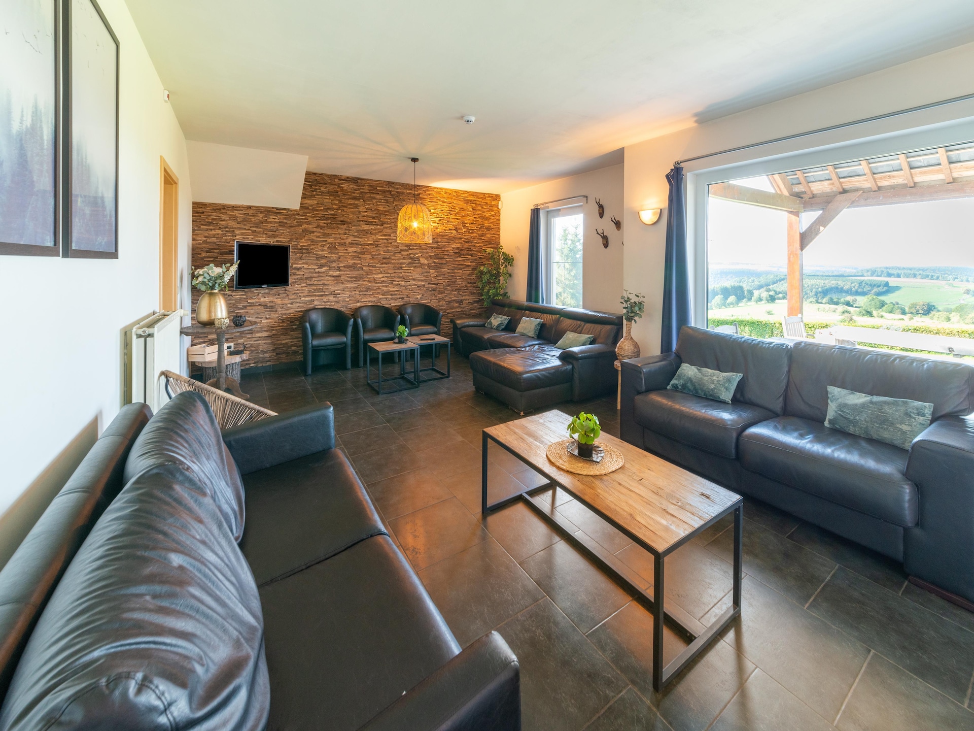 Vakantiehuis voor 32 personen met panoramisch uitzicht in Houffalize - foto 9