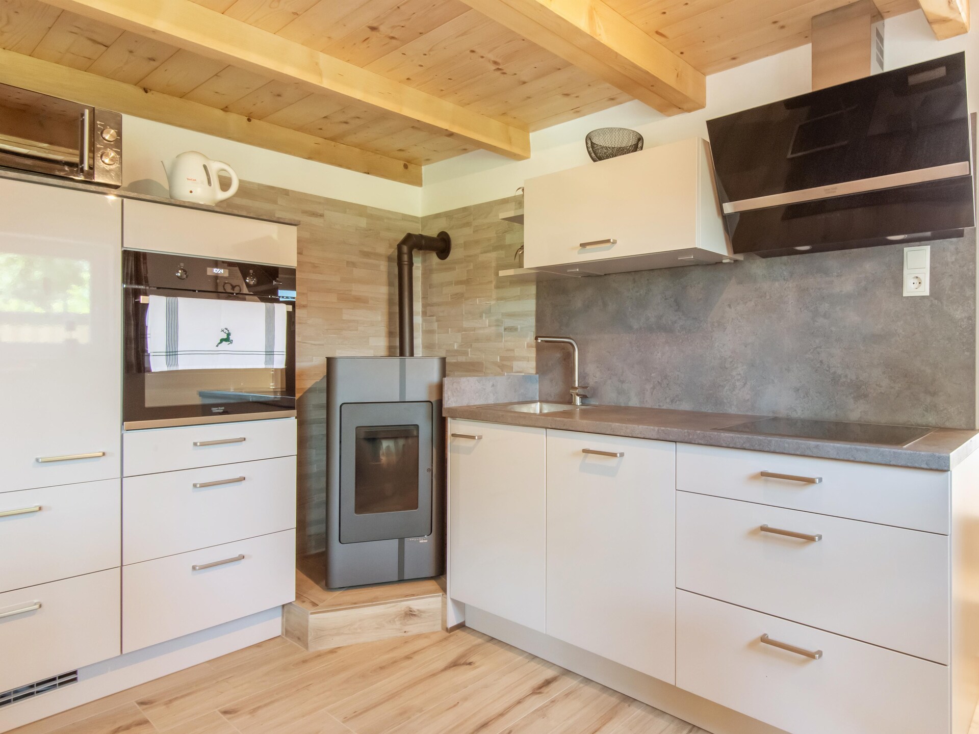 Vrijstaand chalet aan de piste in Bramberg met 2 slaapkamers - foto 10