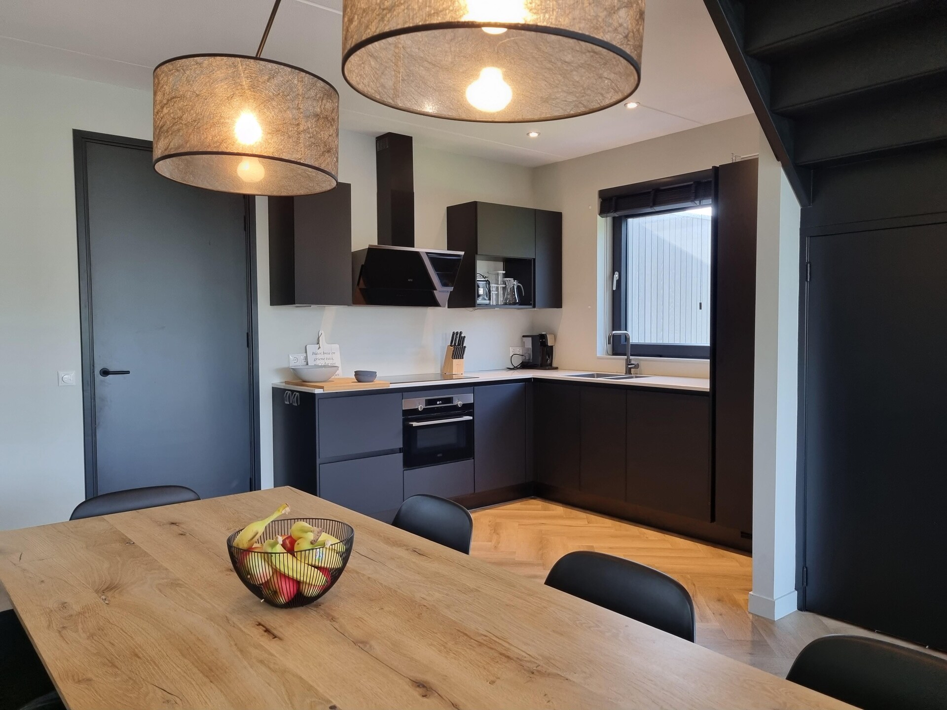 Luxe watervilla aan Slotermeer met eigen aanlegsteiger in Balk - foto 10