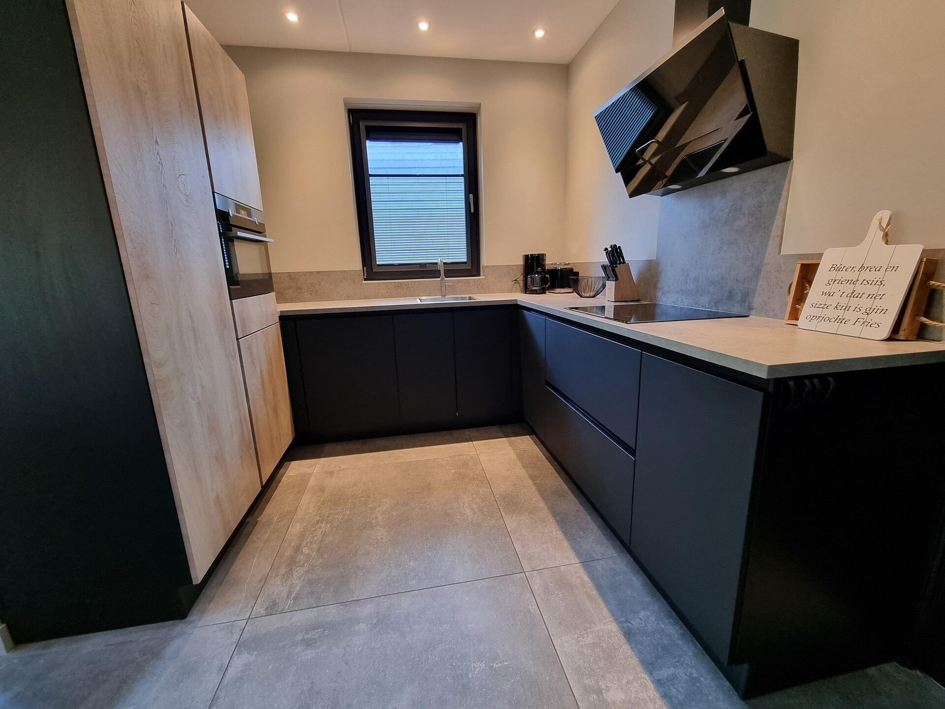 Luxe watervilla met aanlegsteiger aan het Slotermeer in Friesland - foto 8