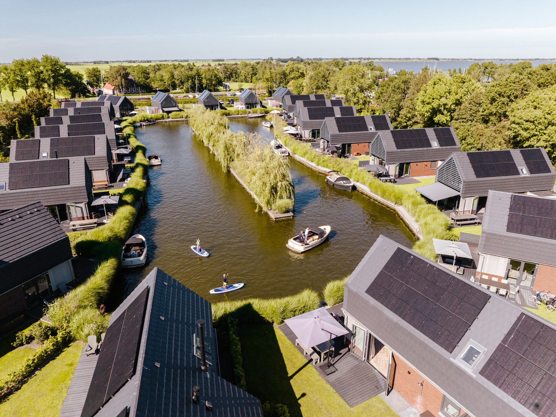 Watervilla Fjirtjin: Luxe verblijf aan het Slotermeer in Friesland - foto 30