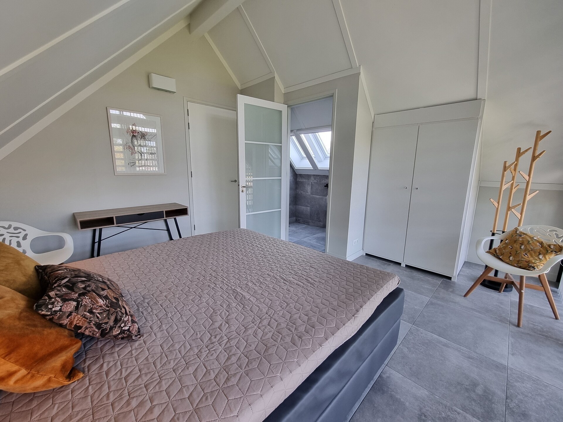 Watervilla Fjirtjin: Luxe verblijf aan het Slotermeer in Friesland - foto 26