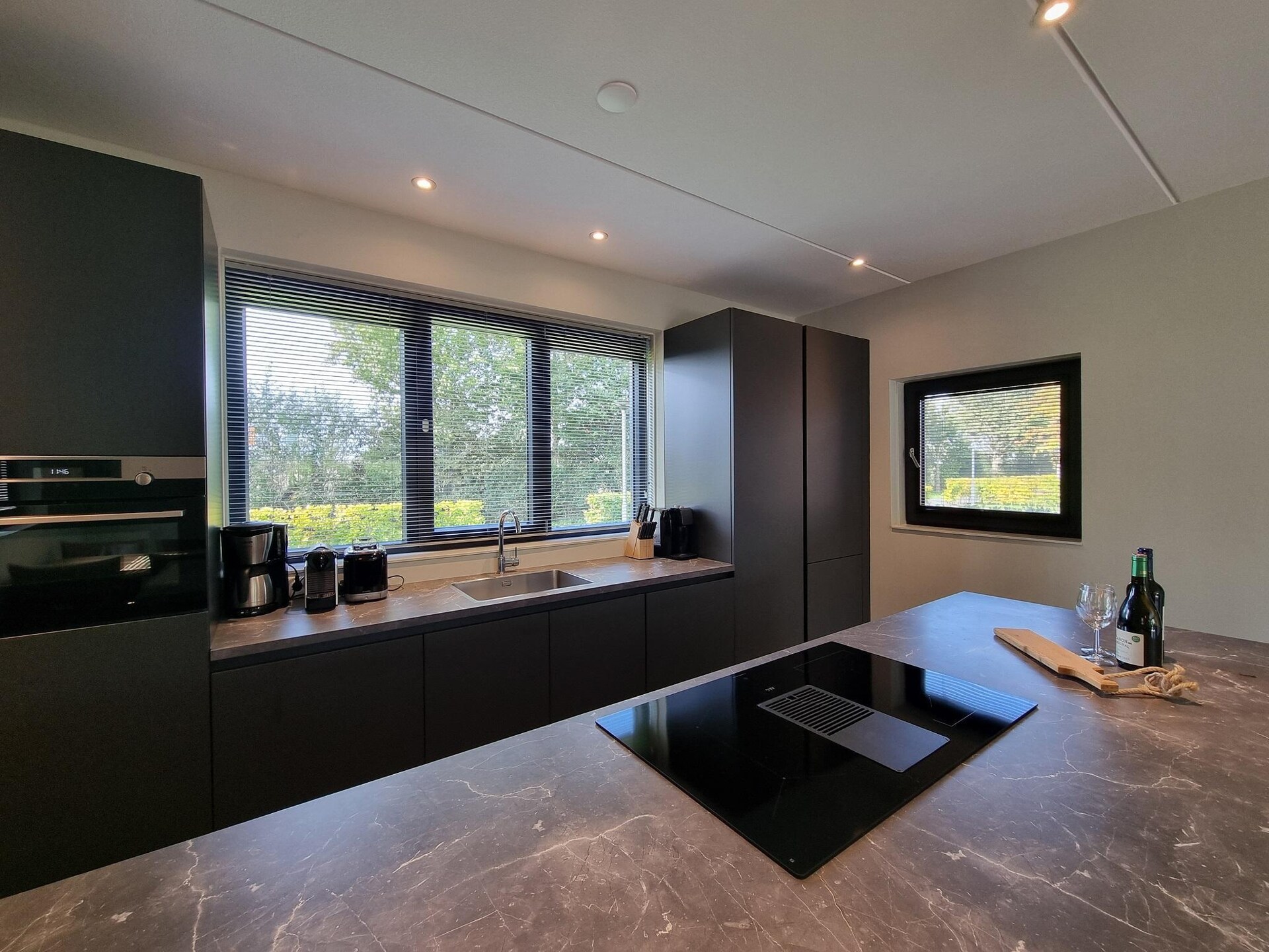 Watervilla Fjirtjin: Luxe verblijf aan het Slotermeer in Friesland - foto 11