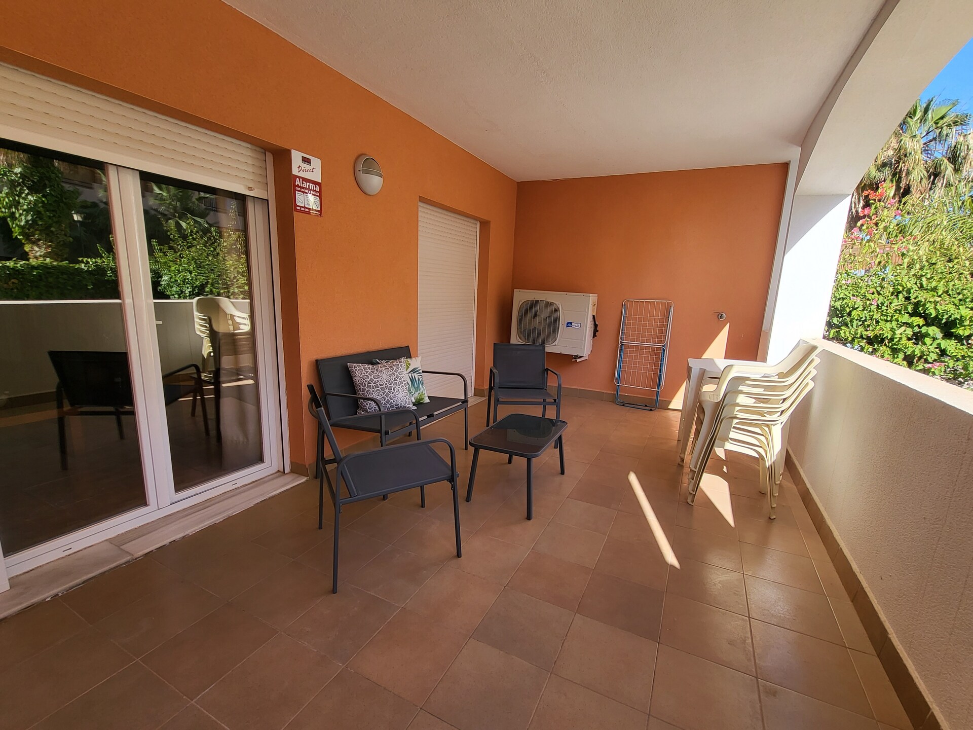 Benedenappartement met terras en directe toegang tot zwembad in Vera Playa - foto 4