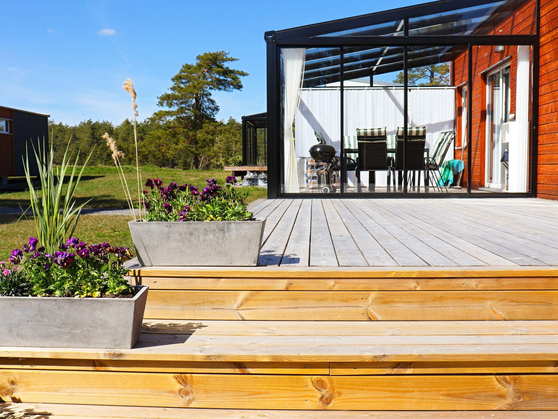 Modern vakantiehuis aan Vänernsee met golf en privé-dock in Värmland - foto 3