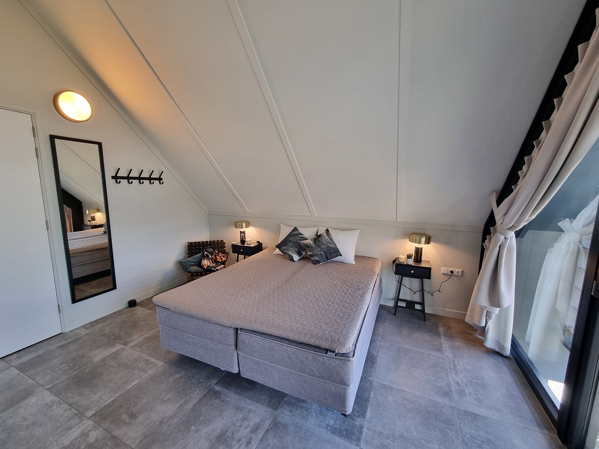 Watervilla Ien: Luxe verblijf met eigen aanlegsteiger aan Slotermeer - foto 14