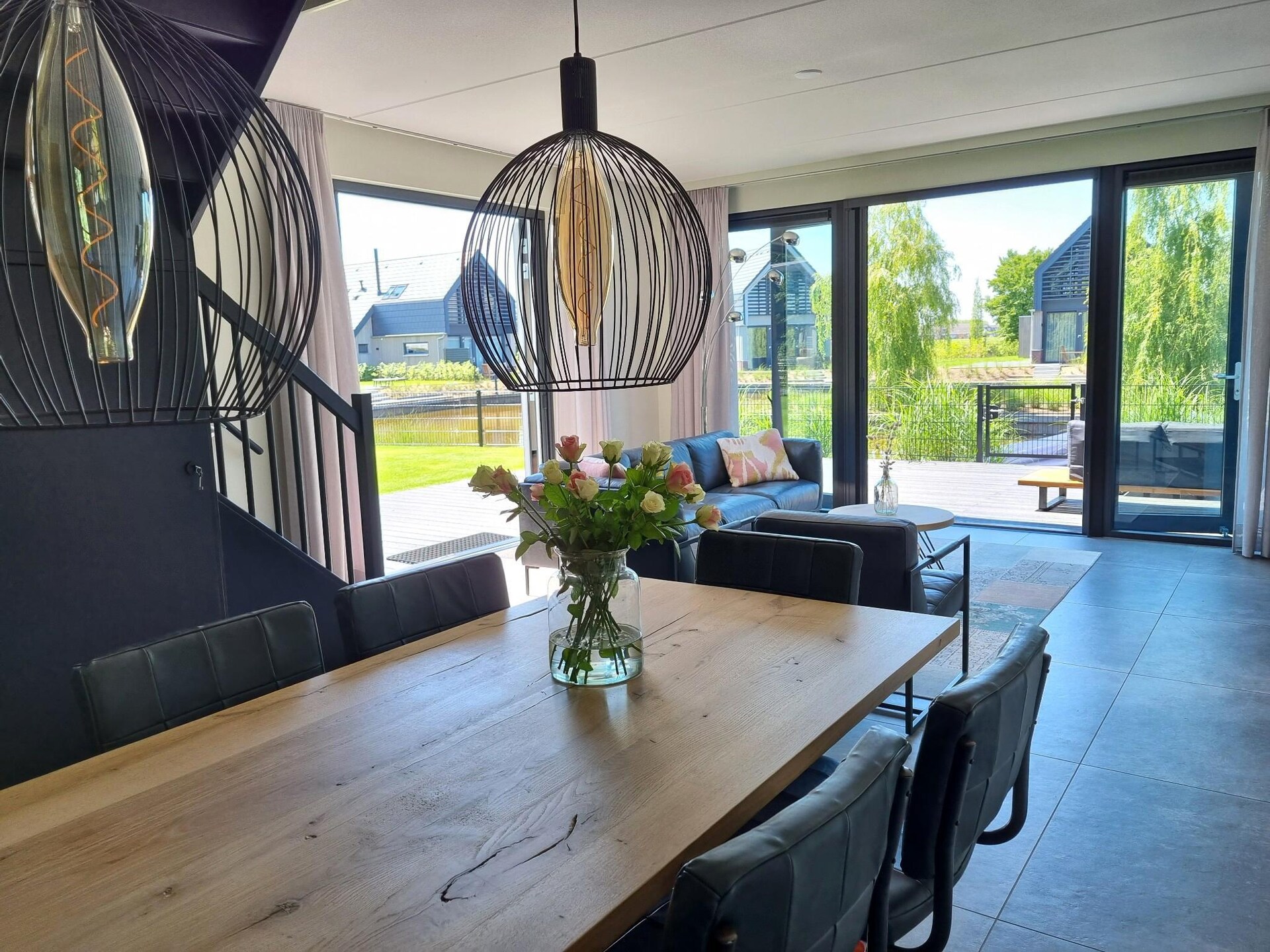 Watervilla Fiif: luxe familieverblijf direct aan het Slotermeer - foto 10