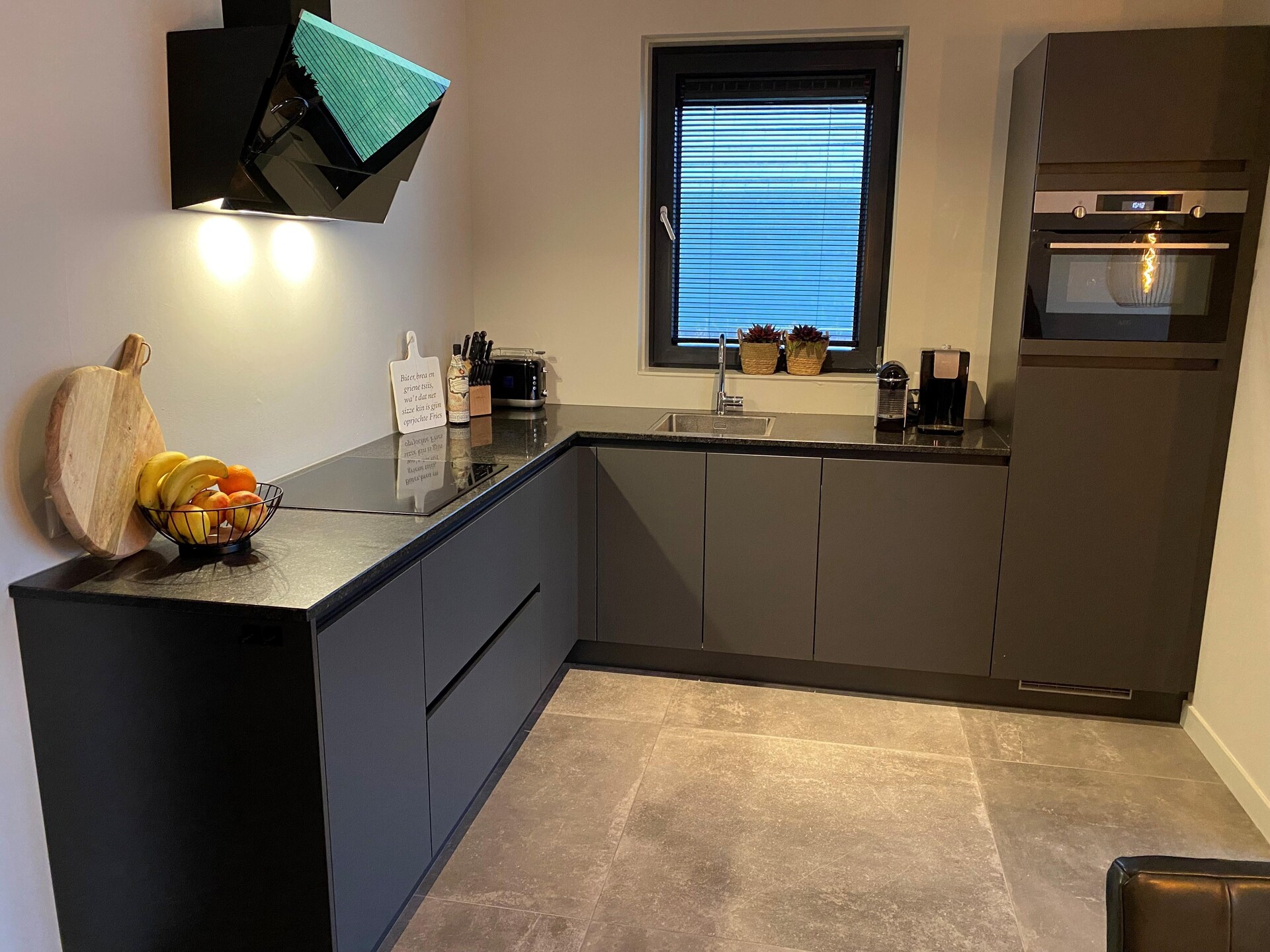 Watervilla Fiif: luxe familieverblijf direct aan het Slotermeer - foto 12