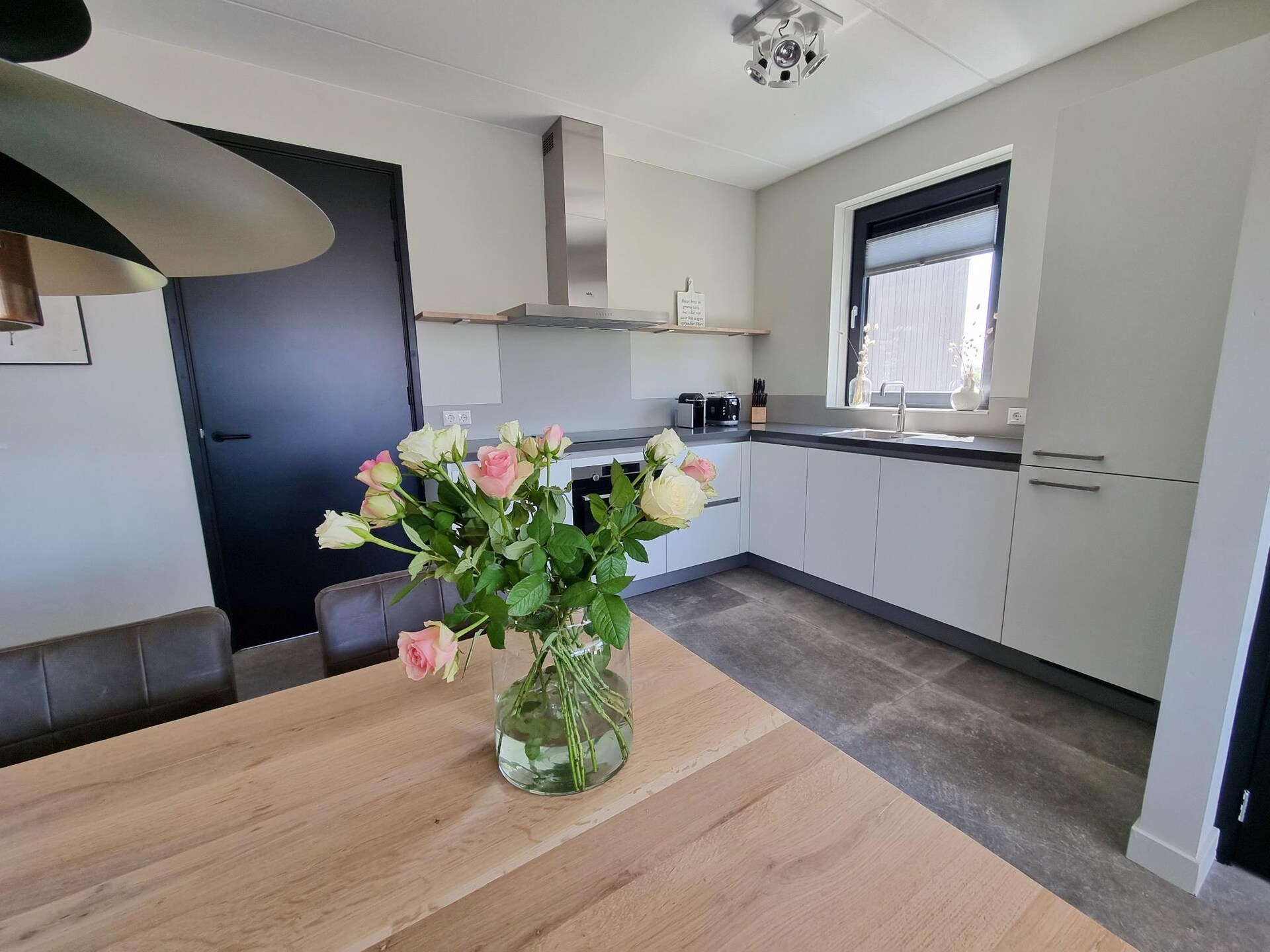 Luxe watervilla aan Slotermeer in Balk – 8 personen, eigen aanlegsteiger - foto 14