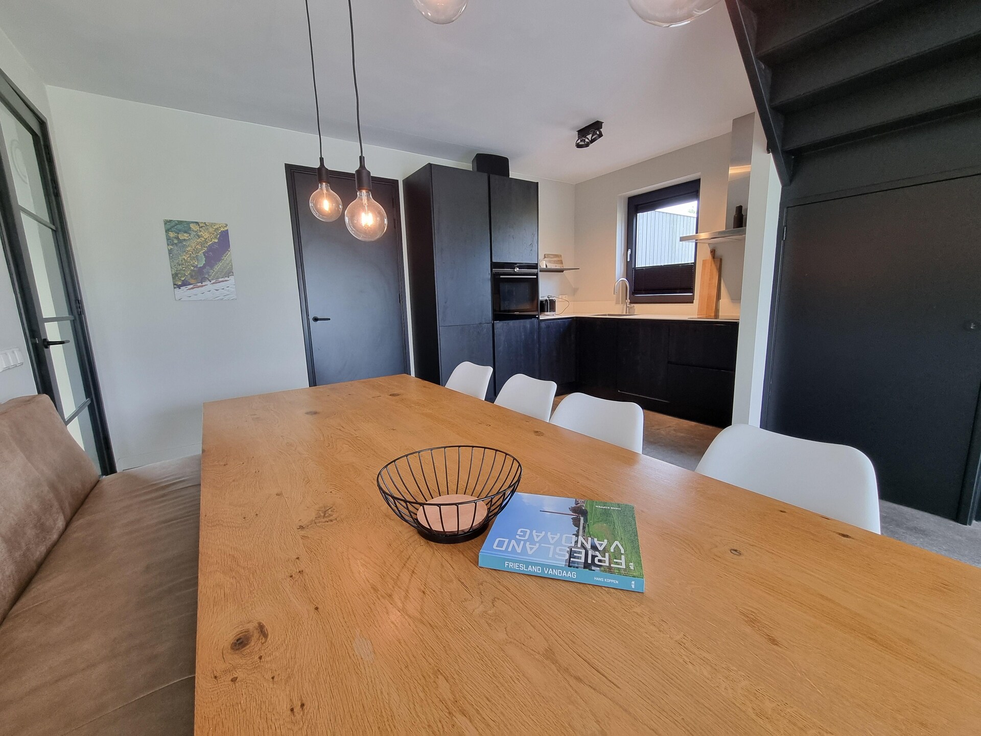 Watervilla Njoggen – Luxe vakantiehuis met aanlegsteiger aan het Slotermeer - foto 12