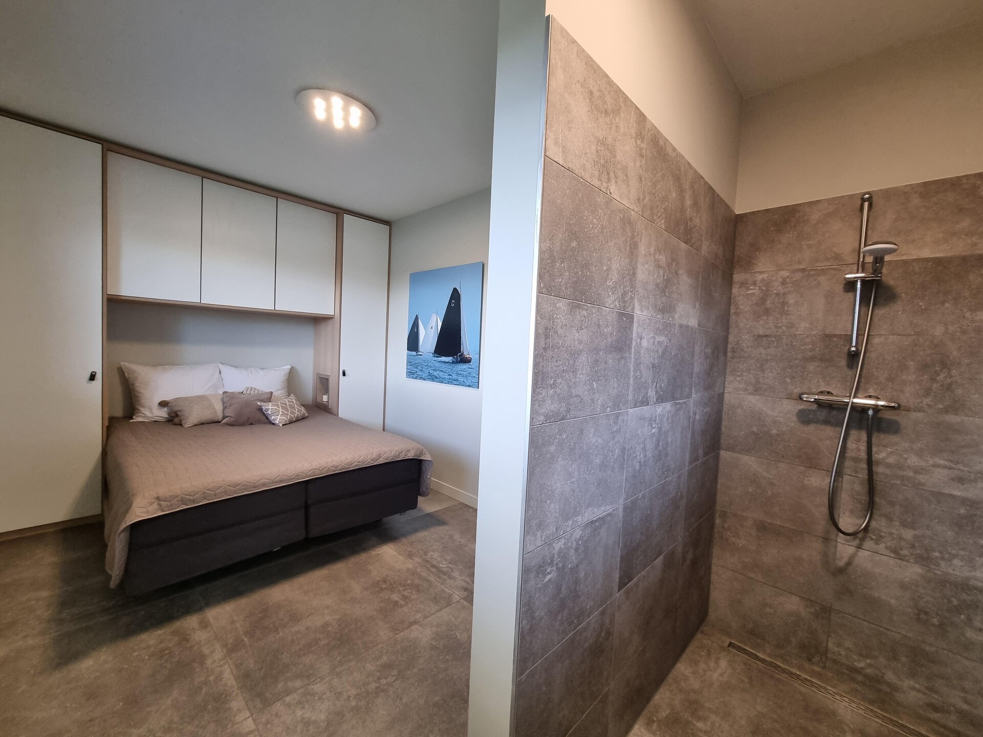 Watervilla Njoggen – Luxe vakantiehuis met aanlegsteiger aan het Slotermeer - foto 17
