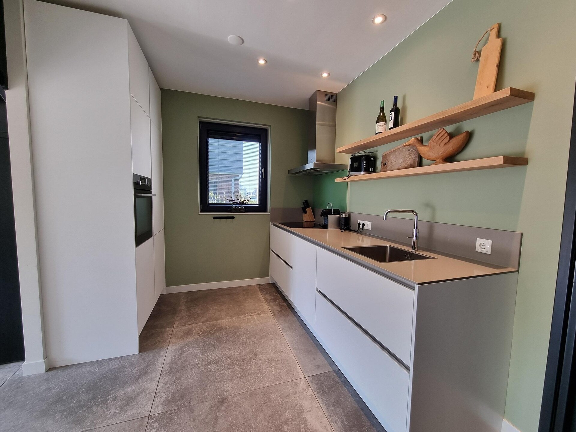 Luxe watervilla met aanlegsteiger aan het Slotermeer in Friesland - foto 7