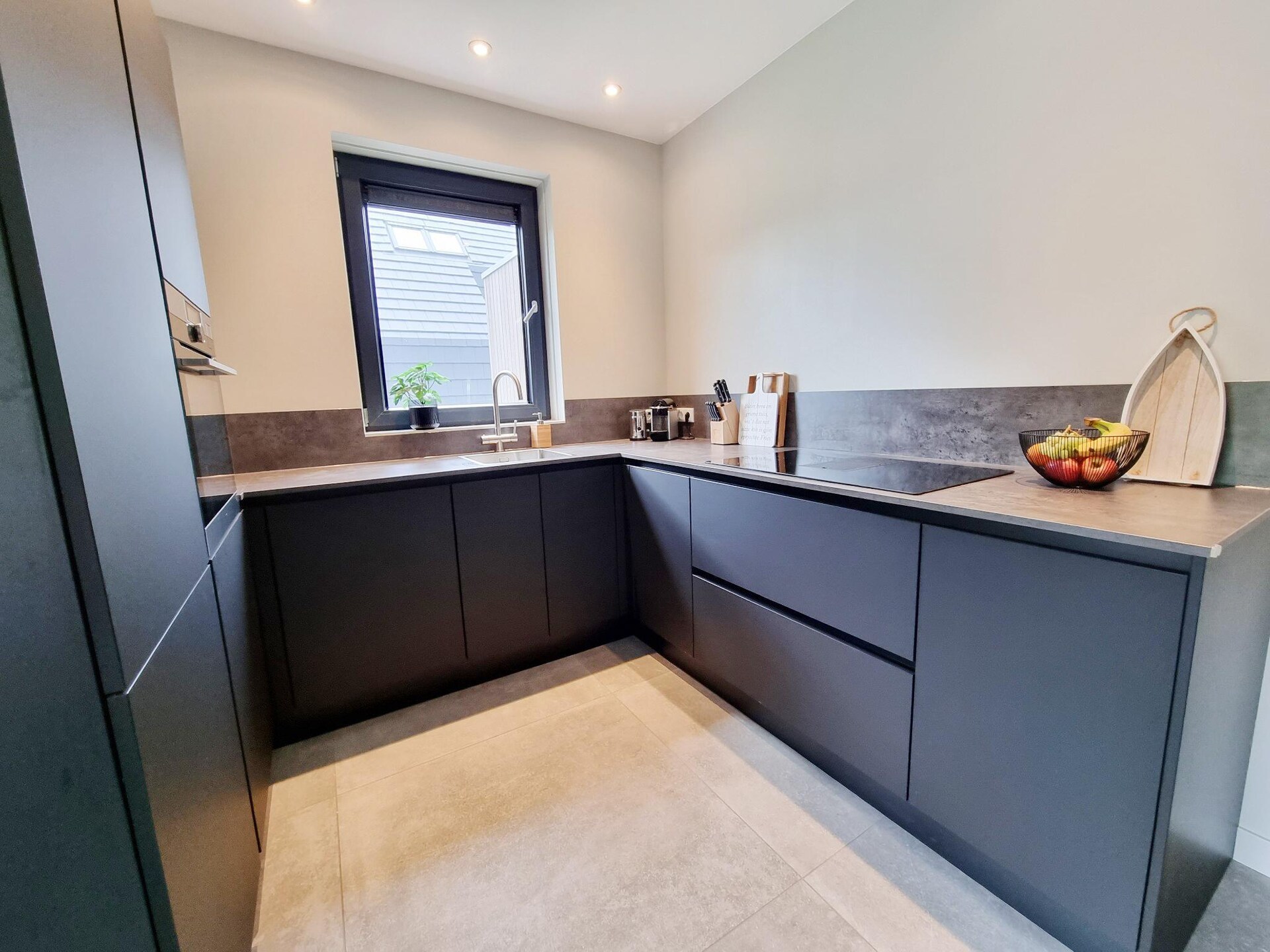 Watervilla Tsien: luxe verblijf met eigen aanlegsteiger aan het Slotermeer - foto 6