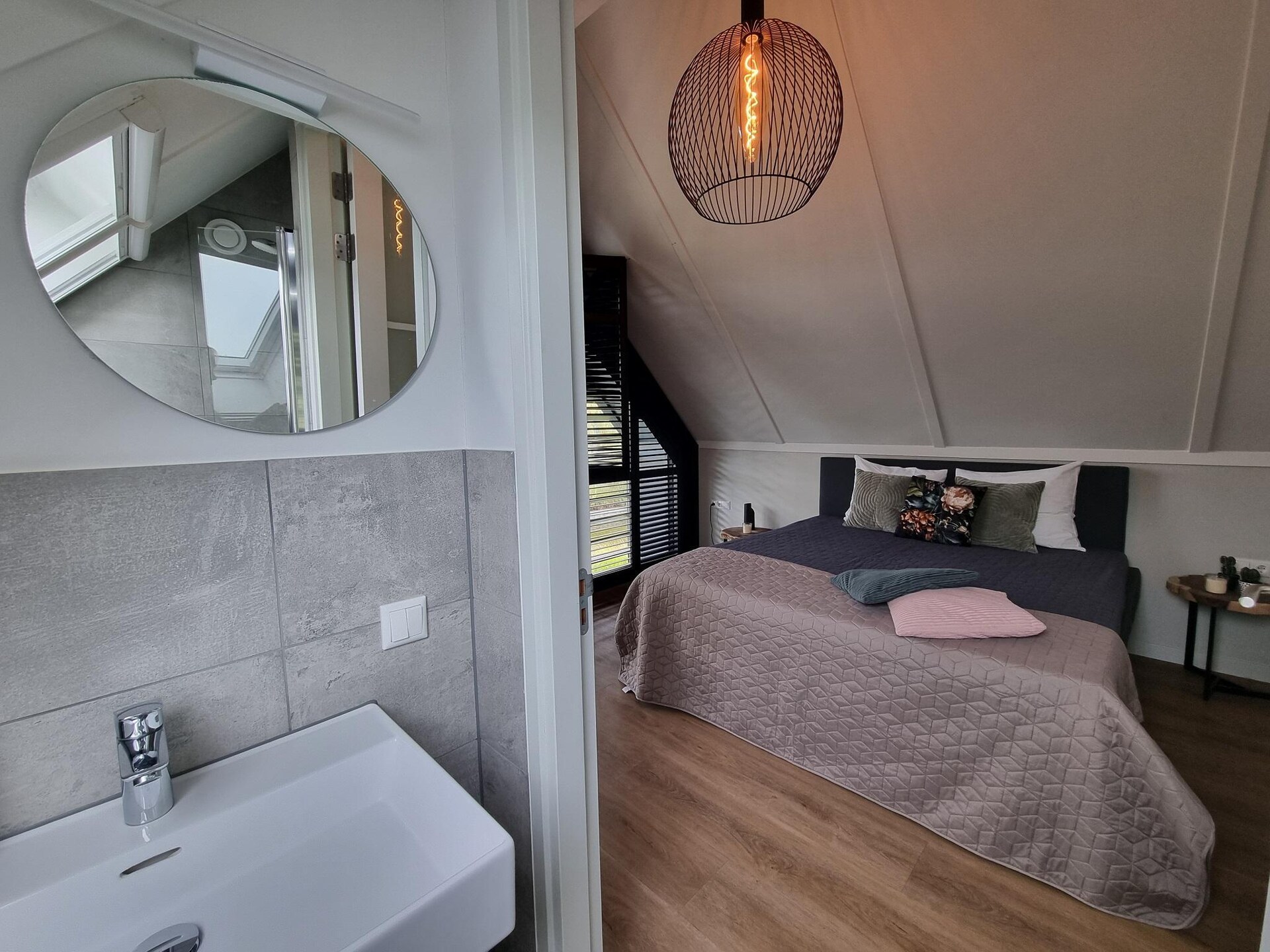 Watervilla Trettjin: luxe vakantiehuis met eigen aanlegsteiger aan het Slotermeer - foto 10