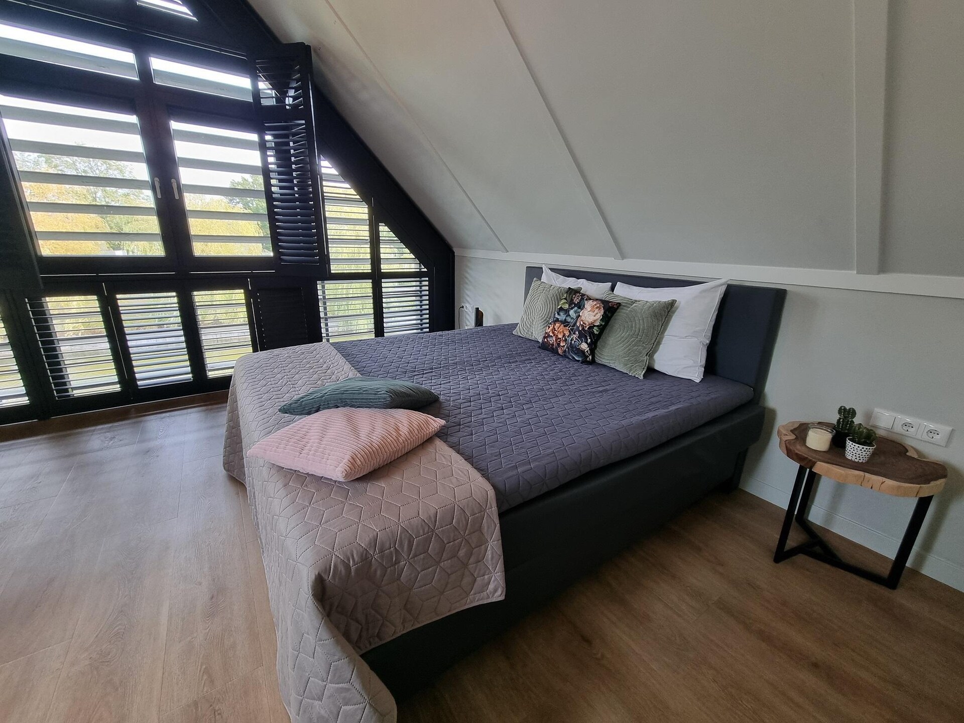 Watervilla Trettjin: luxe vakantiehuis met eigen aanlegsteiger aan het Slotermeer - foto 15
