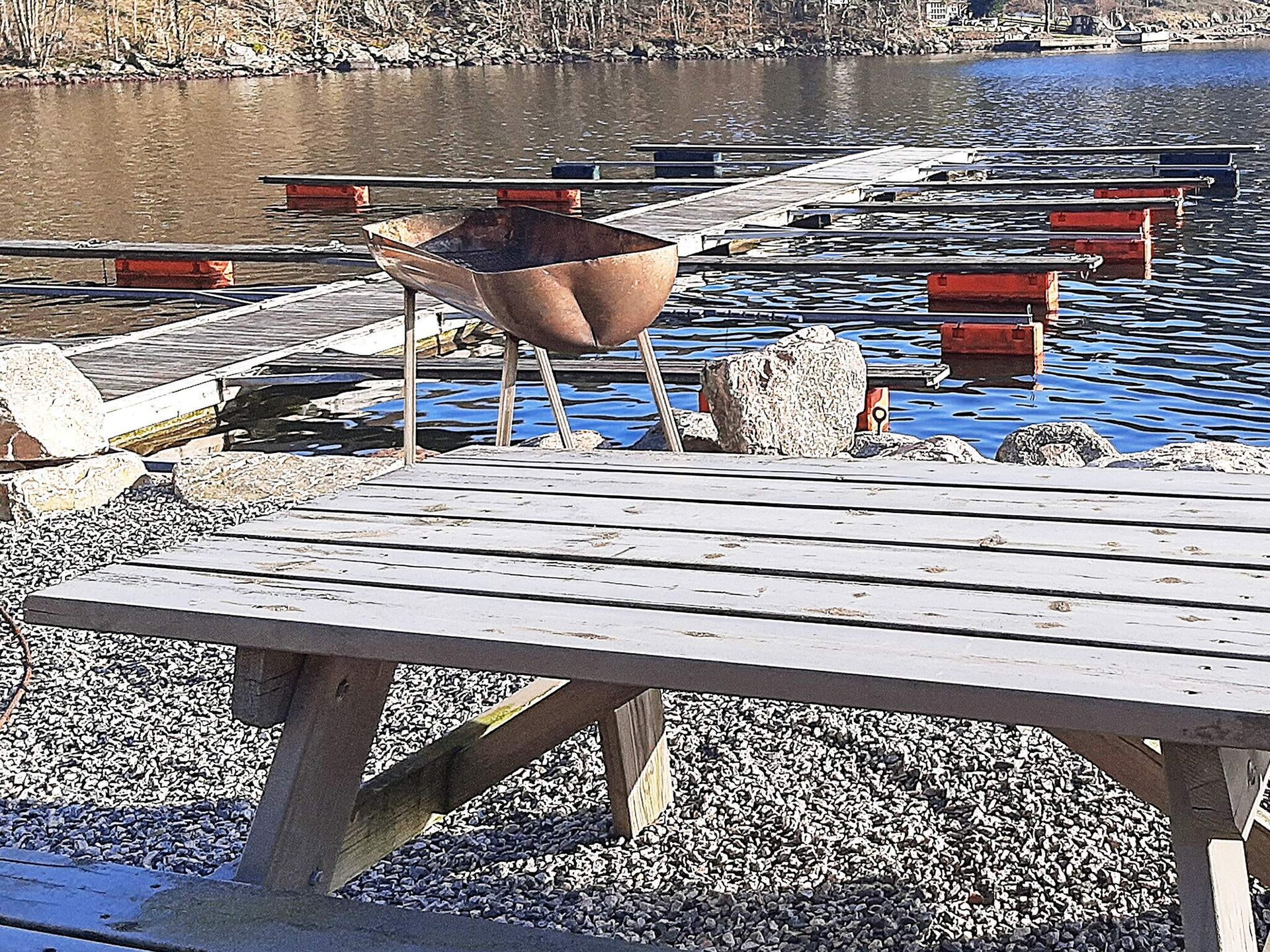 Ruim vakantiehuis in Lyngdal met eigen steiger en zeezicht - foto 9