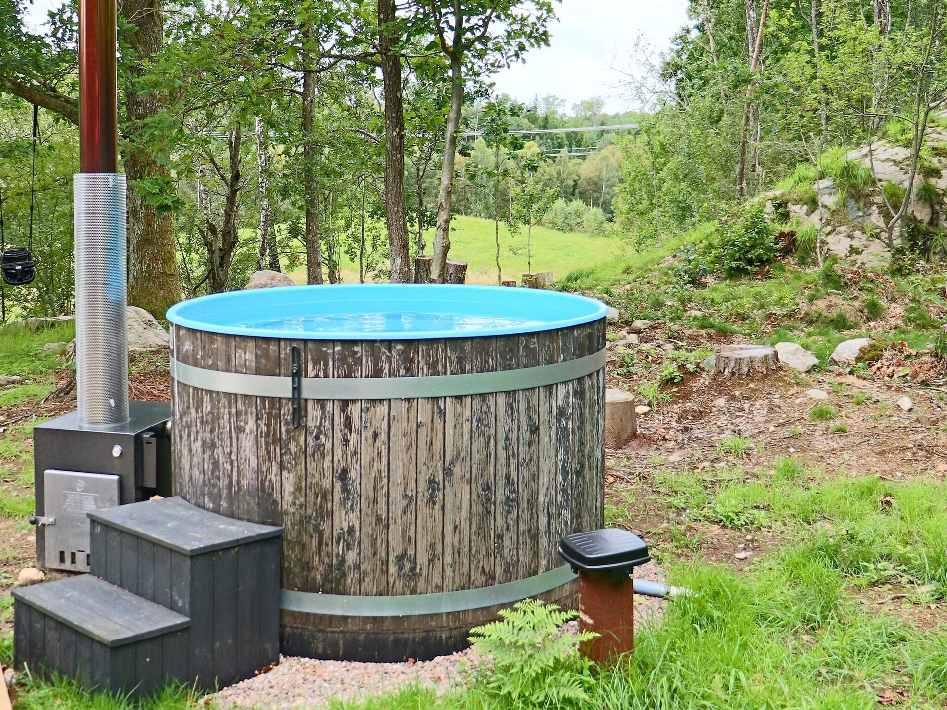 Vrijstaand vakantiehuis met houtgestookte whirlpool nabij golfbaan in Knäred - foto 6